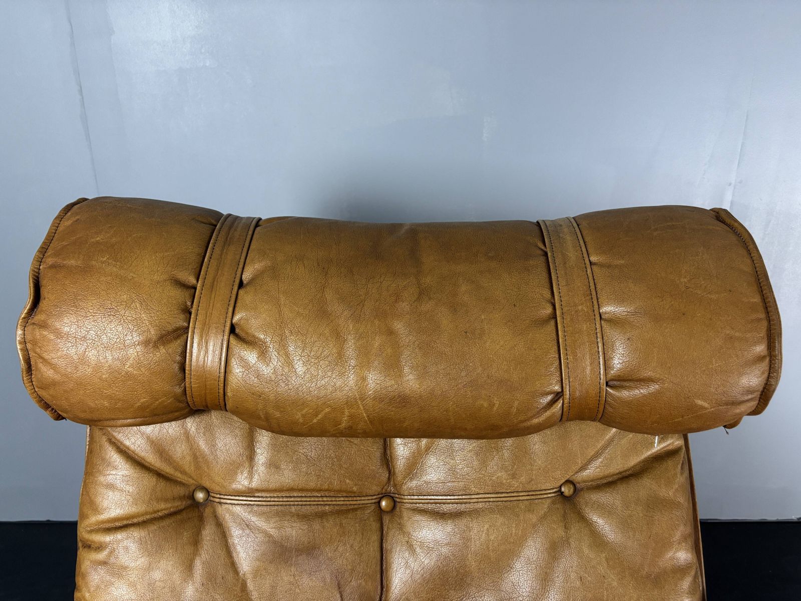 photo furniture Swedish Leather Bentwood Lounge Chair By Jan Bengstsson, 1970s