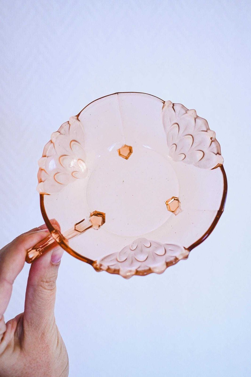 Vintage Czech Pink Depression Glass Berry Bowl Set 7 Pieces Floral Molded Glass Czechoslovakia 1930s Serving Bowl 24cm
