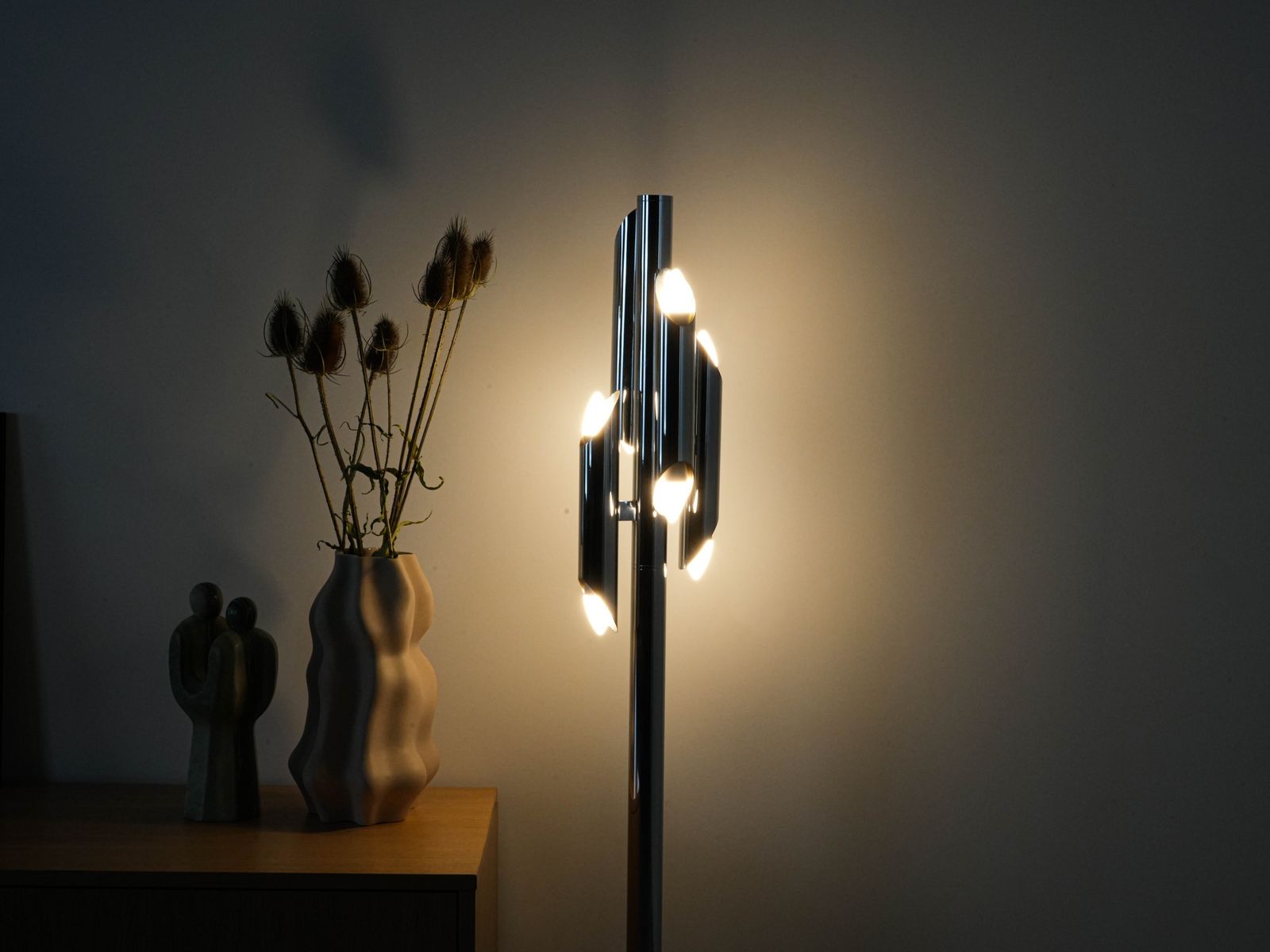 photo vinterior Metal Floor Lamp, Space Age, Manufactured In Italy