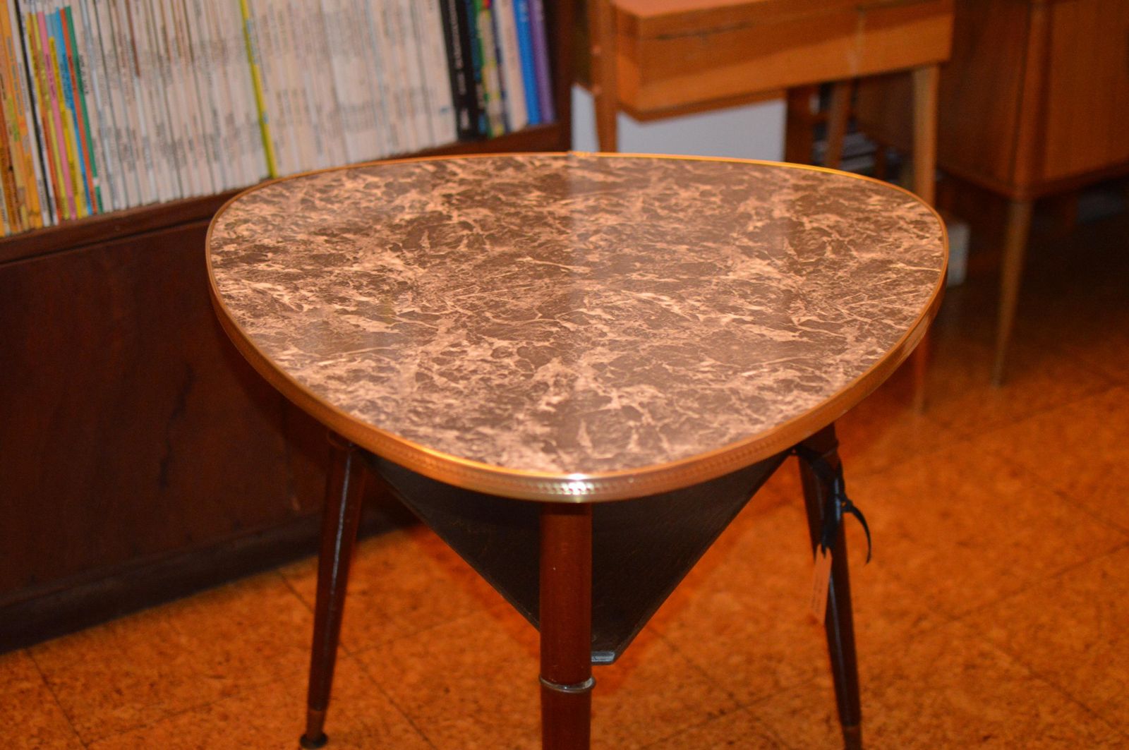 photo furniture Vintage 50s Mid Century Nordic Modernist Rockabilly Desk Tripod Desk