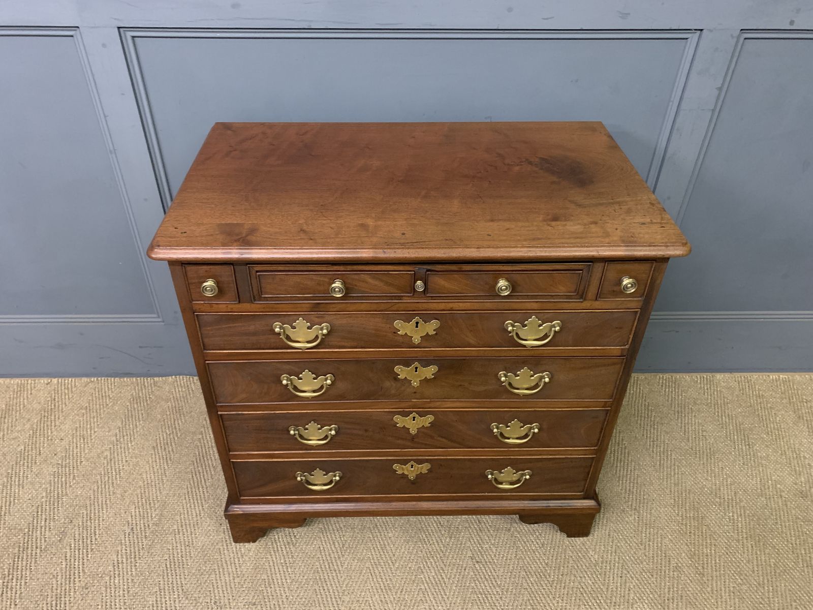 Rare Georgian Mahogany Bachelors Chest With Writing Drawer photo 4650.0