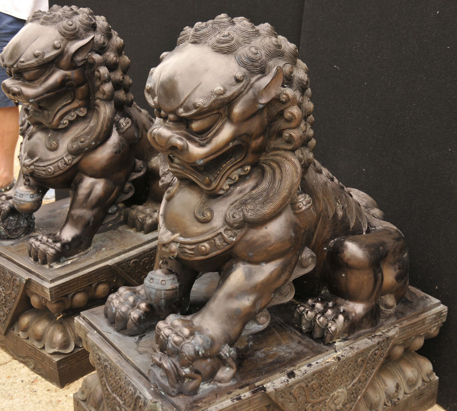 8160.0 Pair Xl Bronze Chinese Dogs   Foo Keiloon Fu Temple Statue China photo