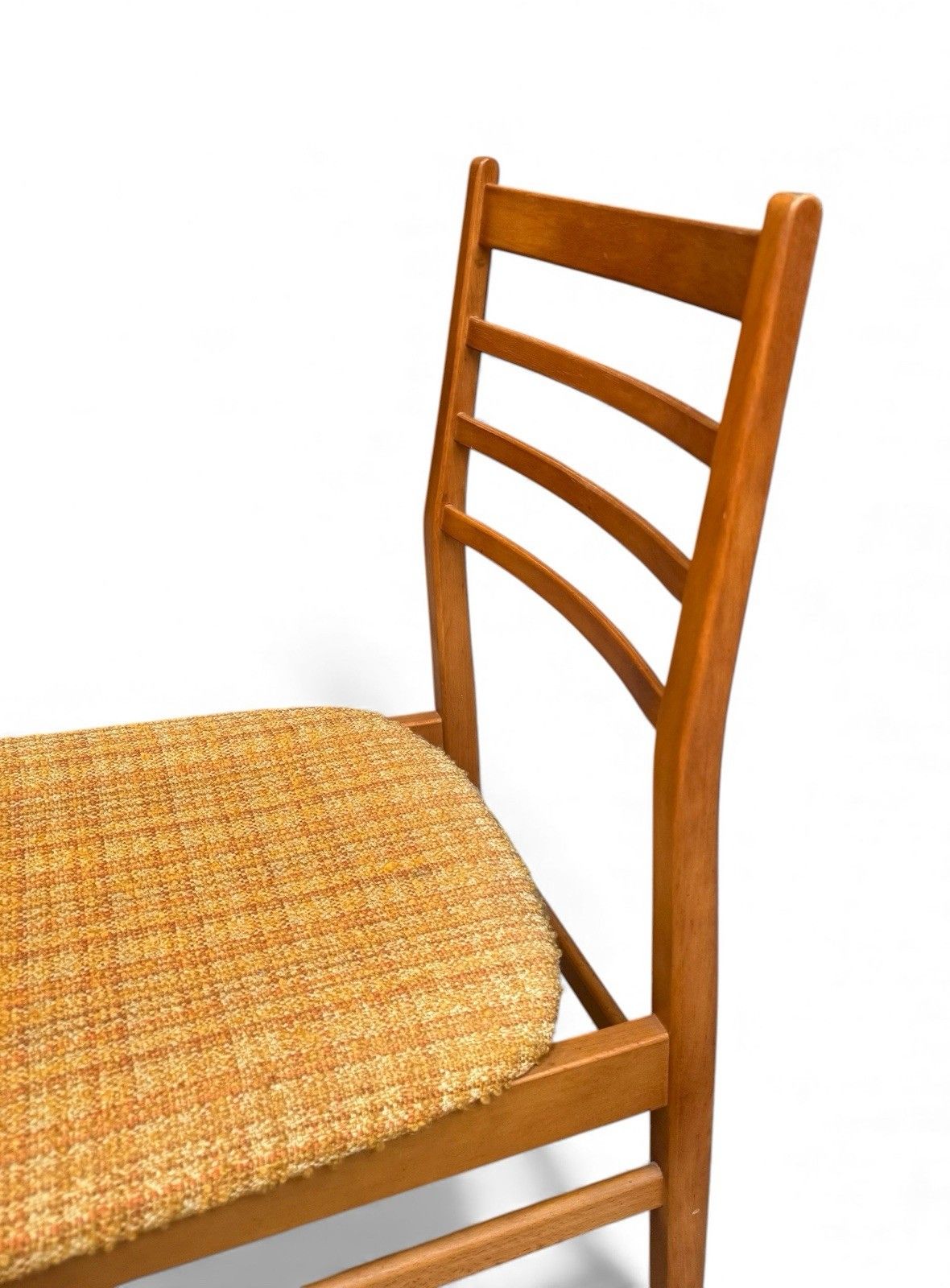 195.0 Set Of Four Beech Dining Chairs Mid Century Retro C1970s Ladder Backs photo