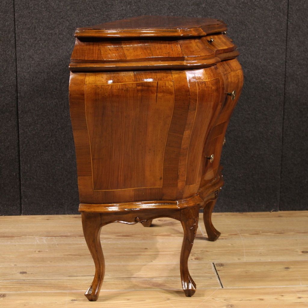 photo furniture Small Venetian Dresser From The 20th Century