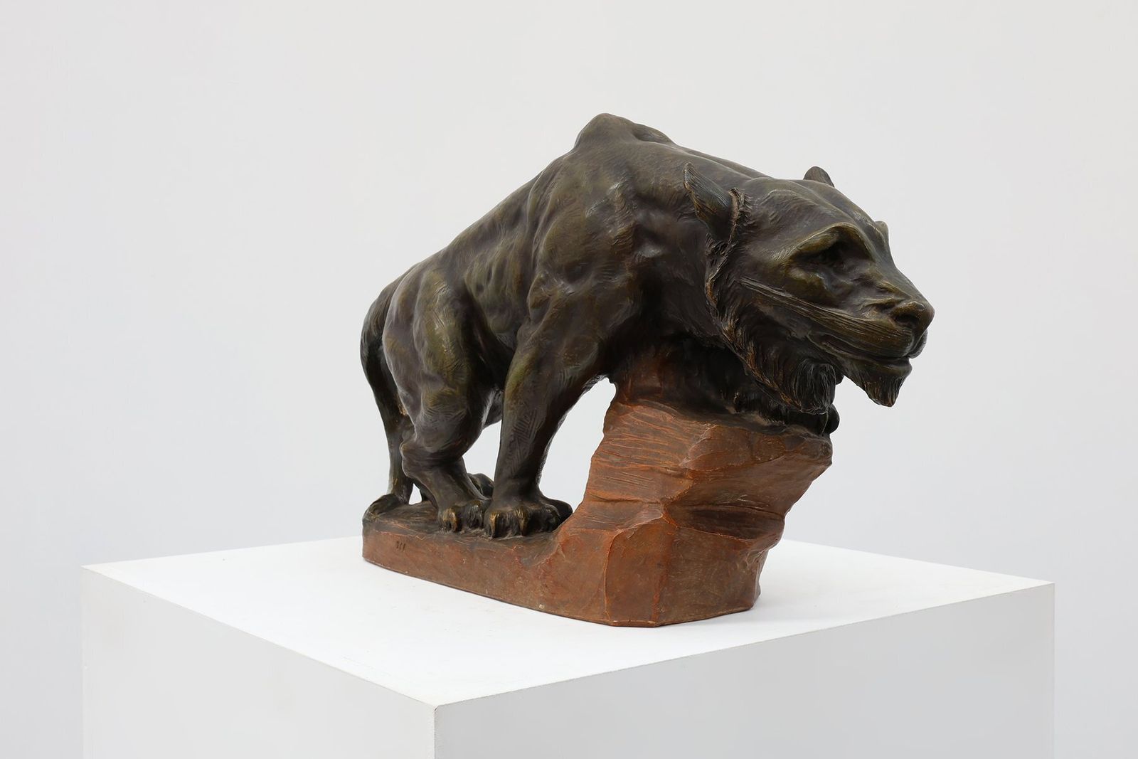 photo buy Large Terracotta Statue Of A Lion From Richard Aurili, Italy, 1890s