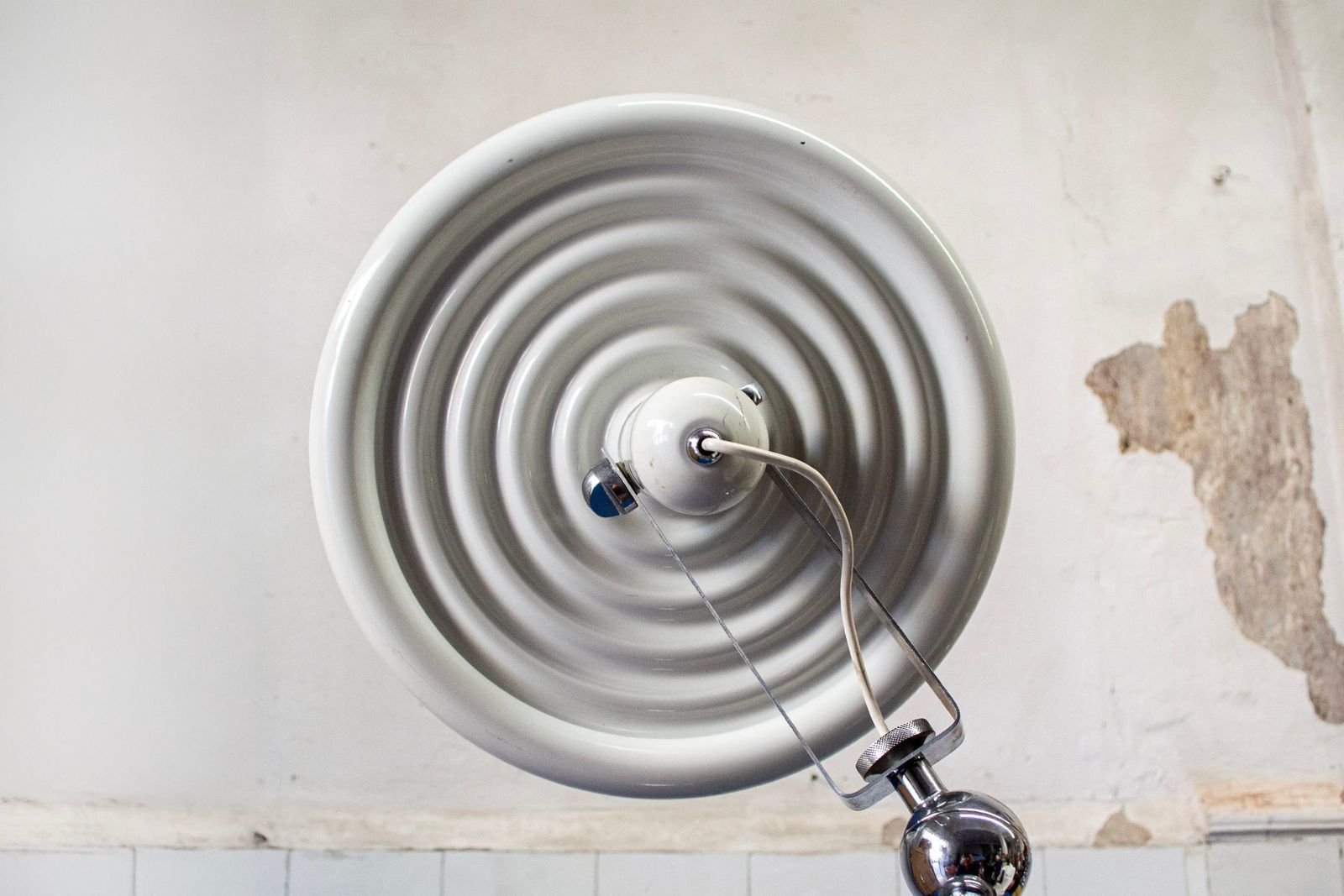 Space Age Vloerlamp, Italië, Jaren 1970 photo Verlichting