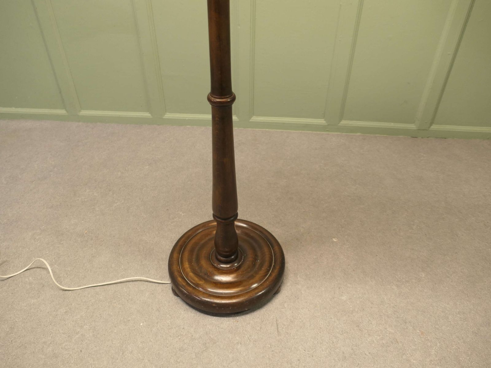 Tall Floor Lamp, Standard Lamp photo Lighting