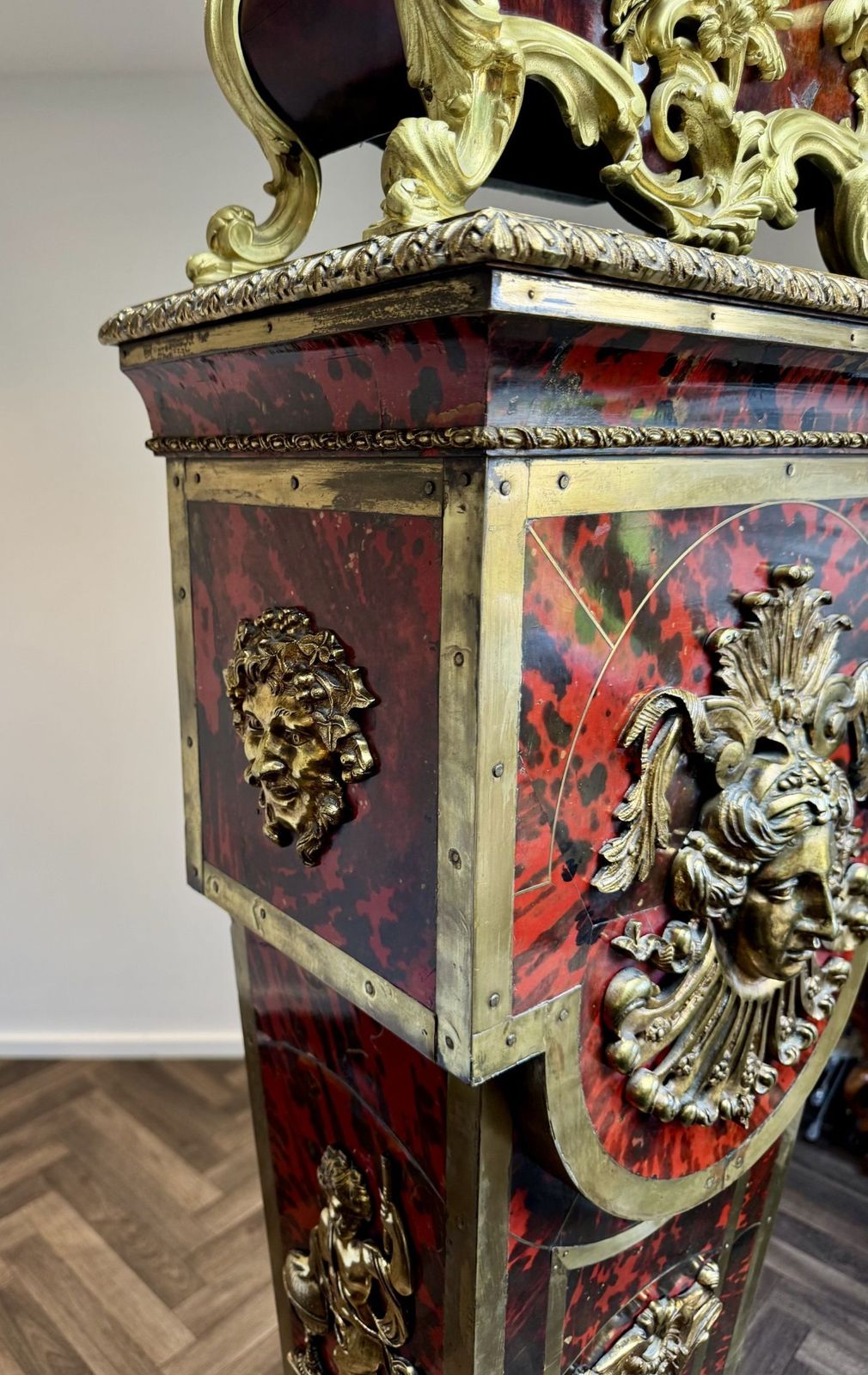 Outstanding Quality Antique 19th Century French Boulle Bracket Clock And Accompanying Pedestal photo furniture
