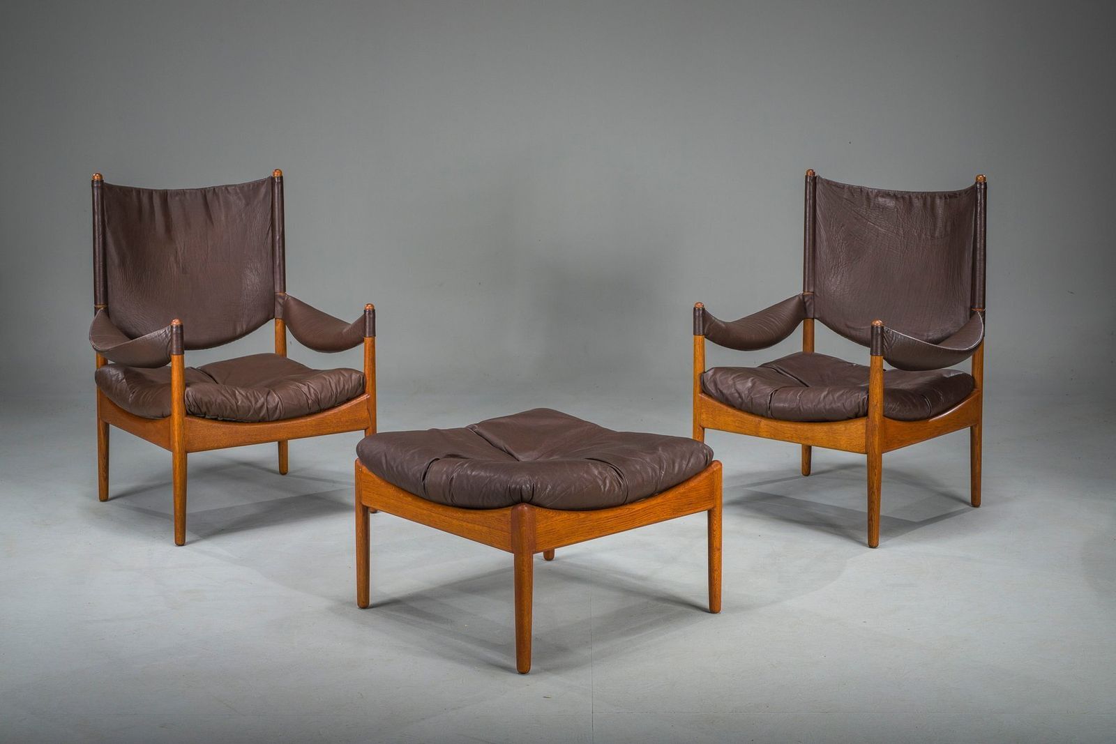 Mid Century Modern Danish Oak And Leather Lounge Chairs With Ottoman By Kristian Vedel For Søren Wiladsen, 1960s, Set Of 3