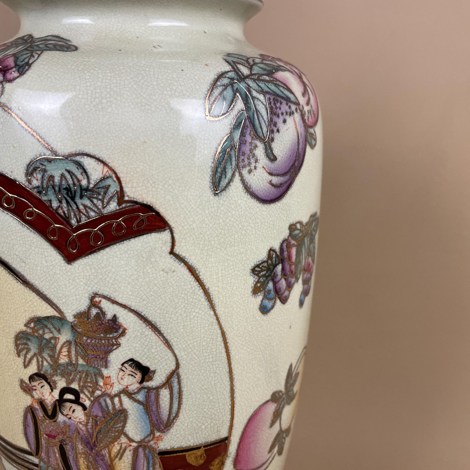 Large Oriental  Ceramic Lamp Light Bedside Table Hand Painted Fruit Design Pattern Wood Base Chinese Vase Antique Brass Vintage Ginger Jar photo vintage