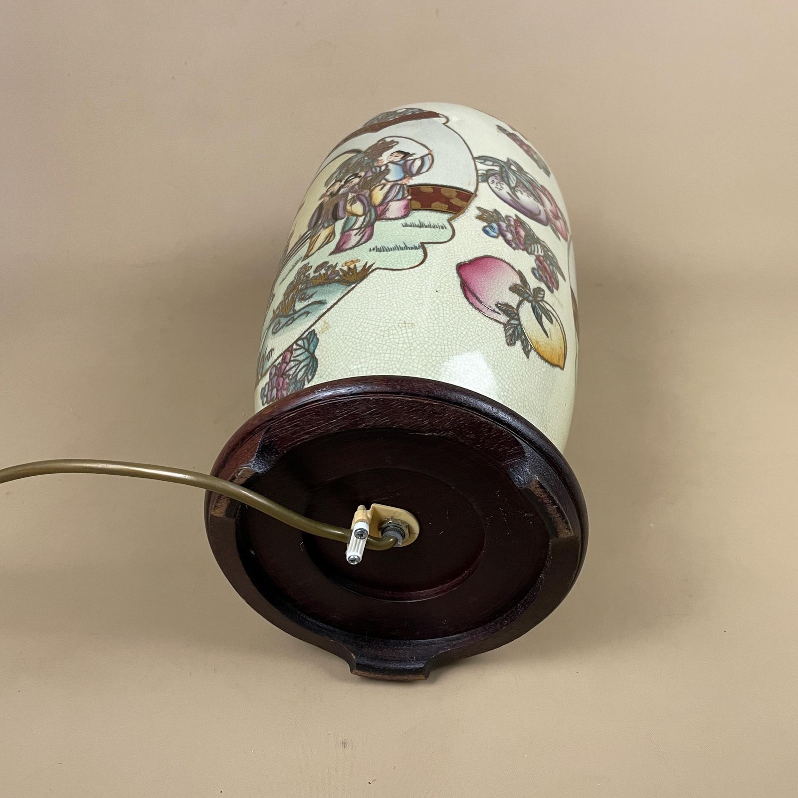 119.0 Large Oriental  Ceramic Lamp Light Bedside Table Hand Painted Fruit Design Pattern Wood Base Chinese Vase Antique Brass Vintage Ginger Jar photo