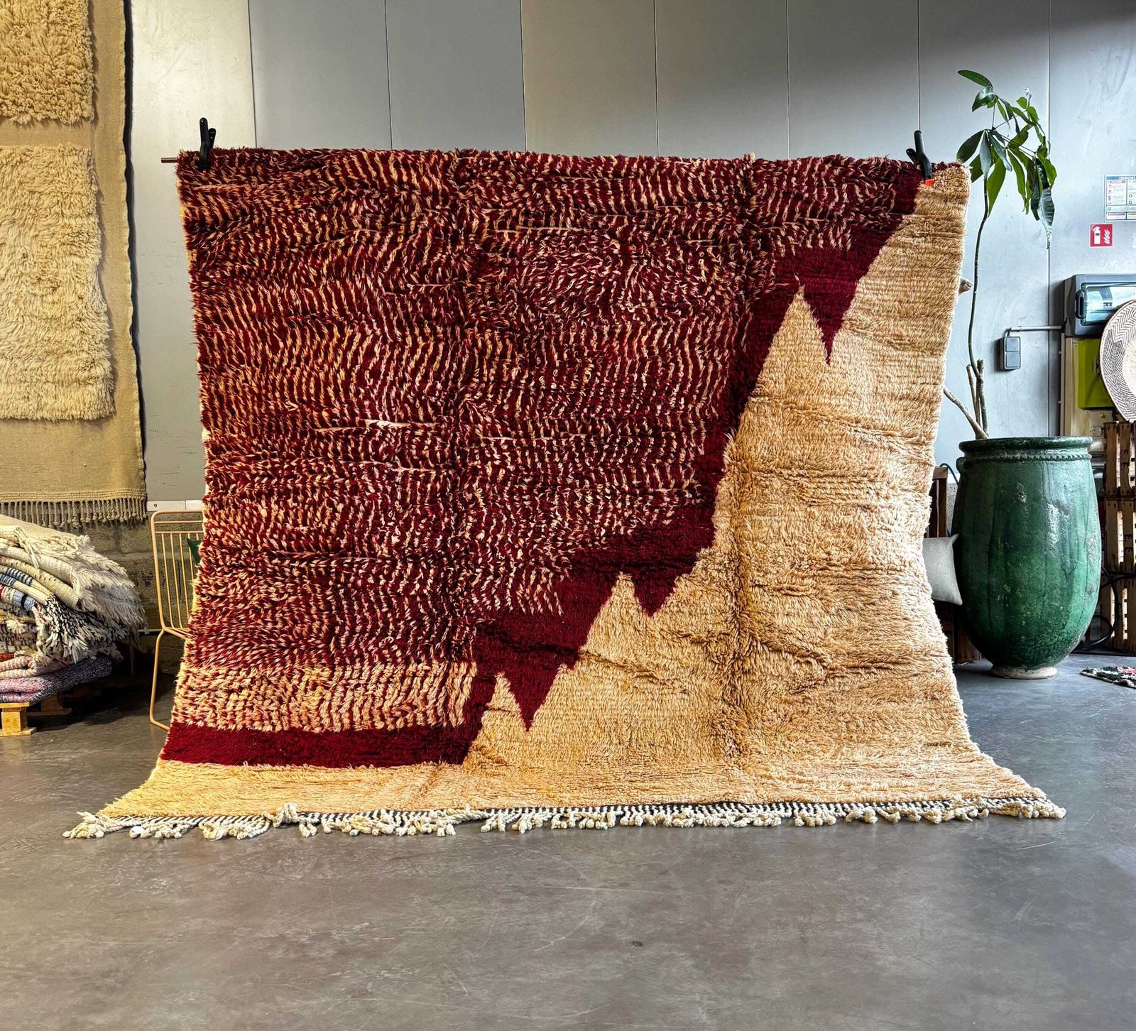 Modern Moroccan Mrirt Wool Rug 250x250 Cm – Abstract Handwoven Berber Carpet With Bold Colors Square Rug For Living Room