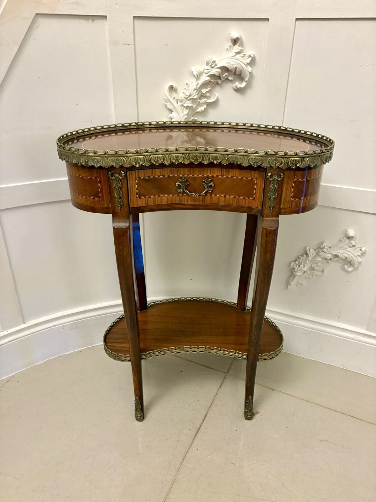 Antique French Quality Louis XV Style Kidney Shaped Side Table
