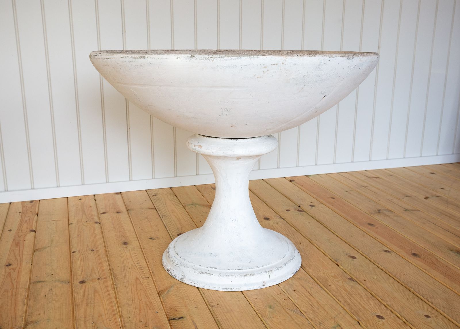 Monumental Pedestal Planter & Stand Country House Stamped Sculptural Classical Mcm 1950s Champagne Bath Neoclassical Bird Bath Guhl Garden Ornament photo 2350.0