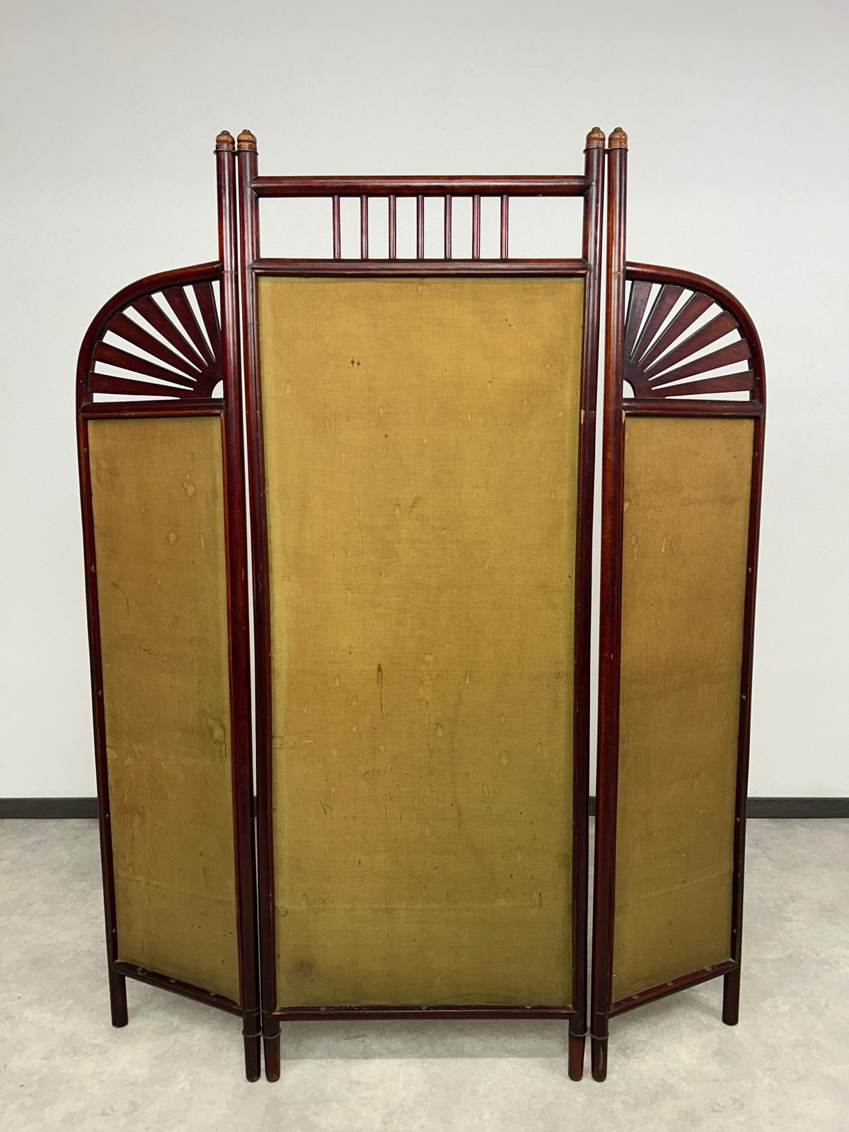 photo vinterior Art Nouveau Screen No.11306 By Thonet