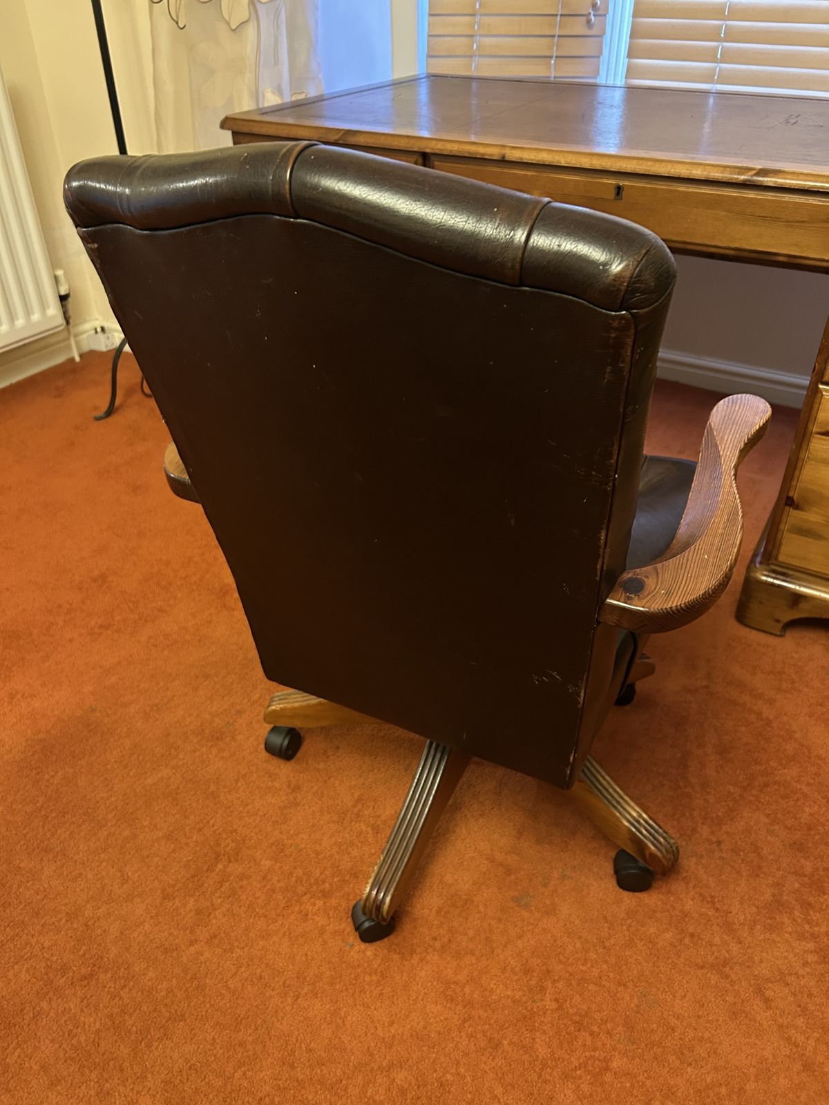 British Ducal Swivel Desk Chair With 5 Wheels And Leather Upholstery photo for sale