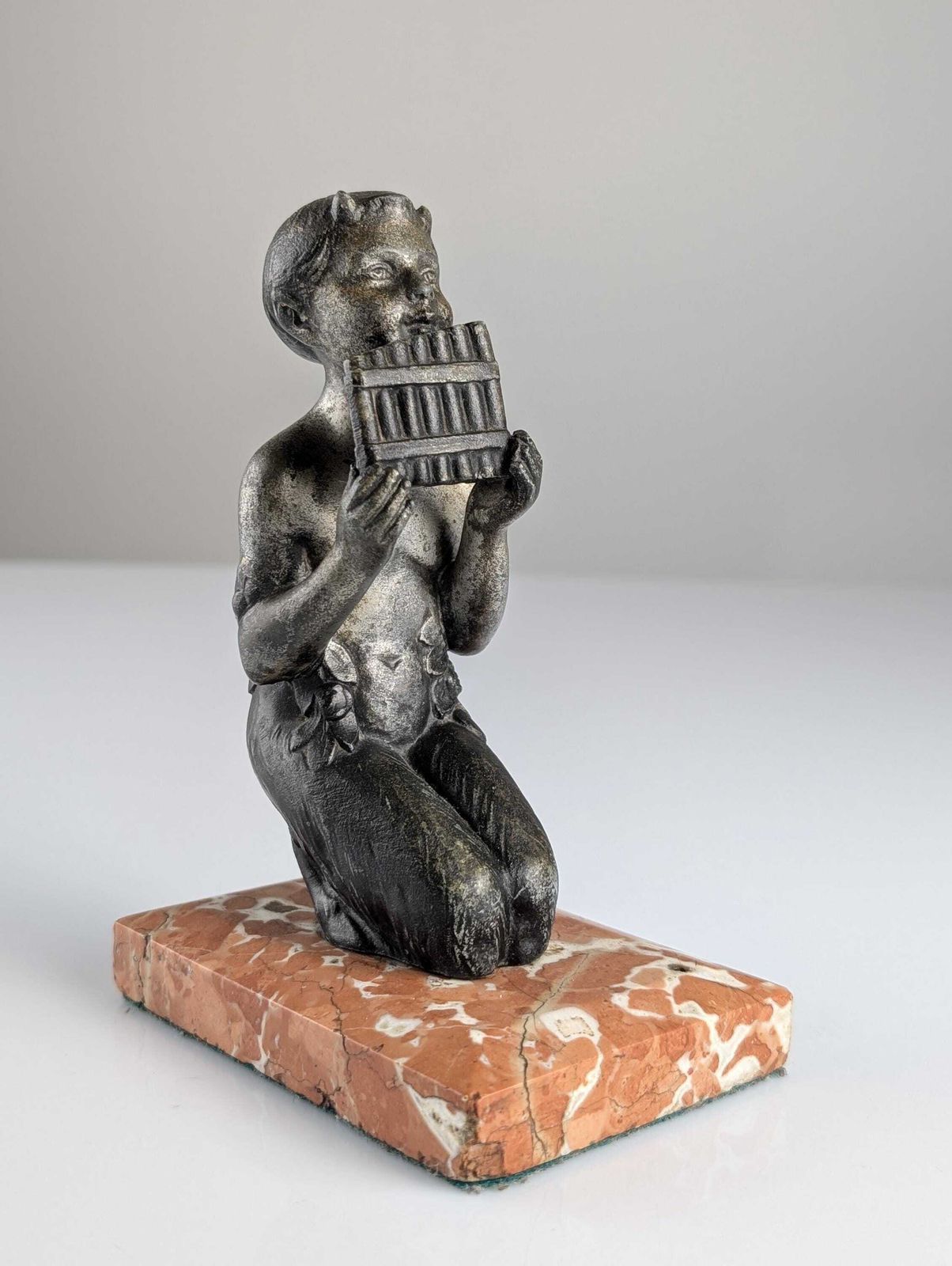 Joven Fauno Con Flauta De Pan, Escultura Art Déco Sobre Mármol, 1920s photo for sale