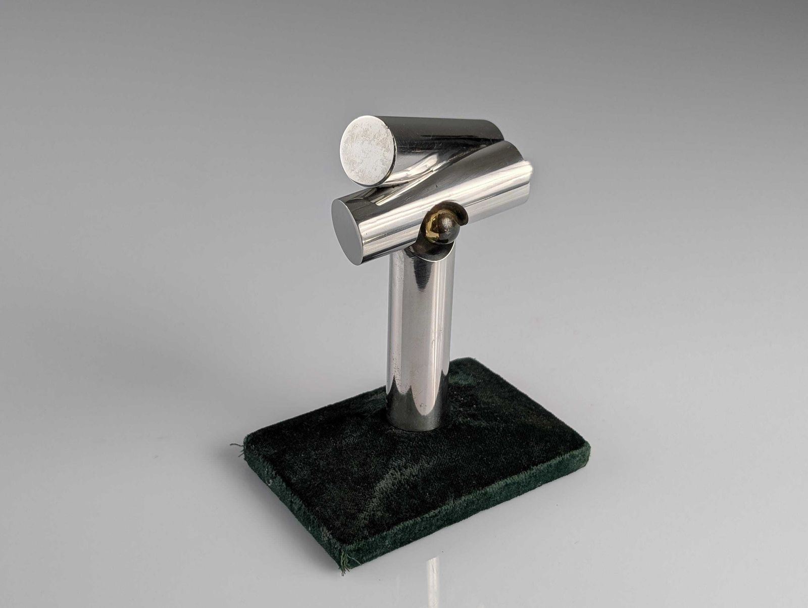 Escultura De Lorenzo Frechilla, Aluminio Y Bronce, Firmada 1970s photo for sale
