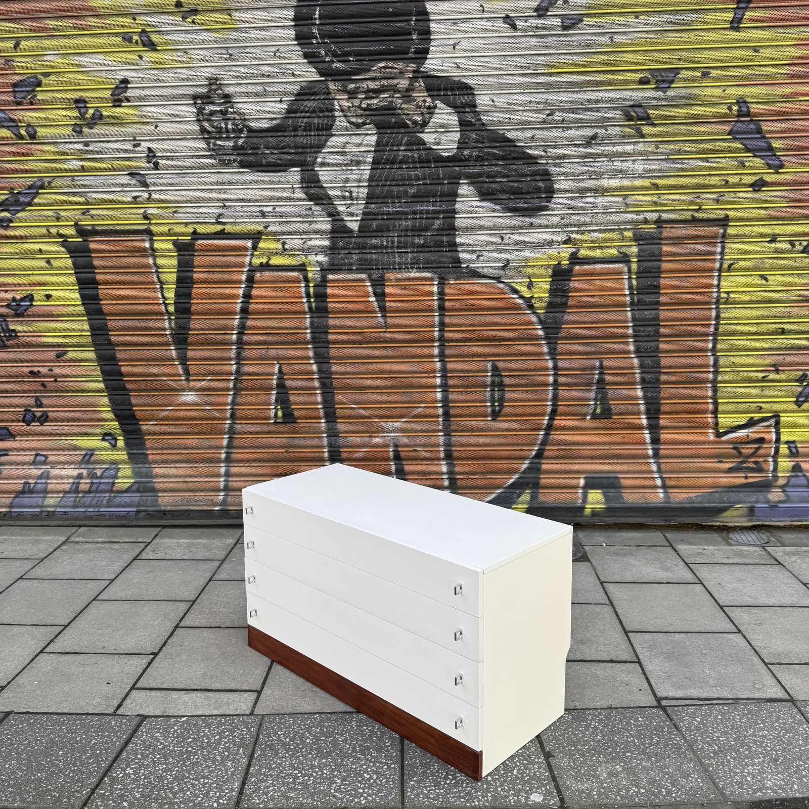A Stunning Retro 1970s Pair Of White, Chrome And Rosewood Meredew British Chest Of Drawers. photo vintage