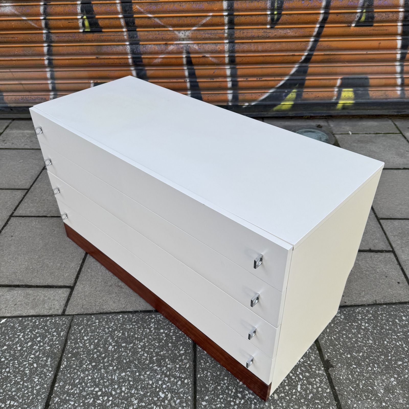photo for sale A Stunning Retro 1970s Pair Of White, Chrome And Rosewood Meredew British Chest Of Drawers.