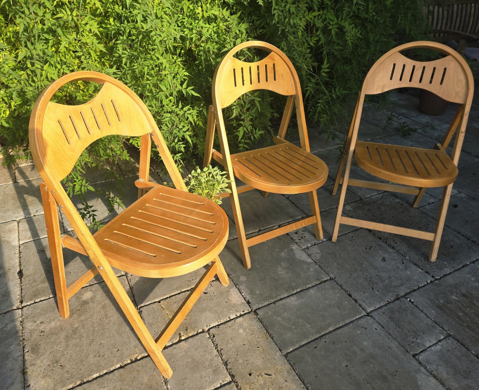 Trio Of 1950's Folding Chairs By Bentwood Otk (27)