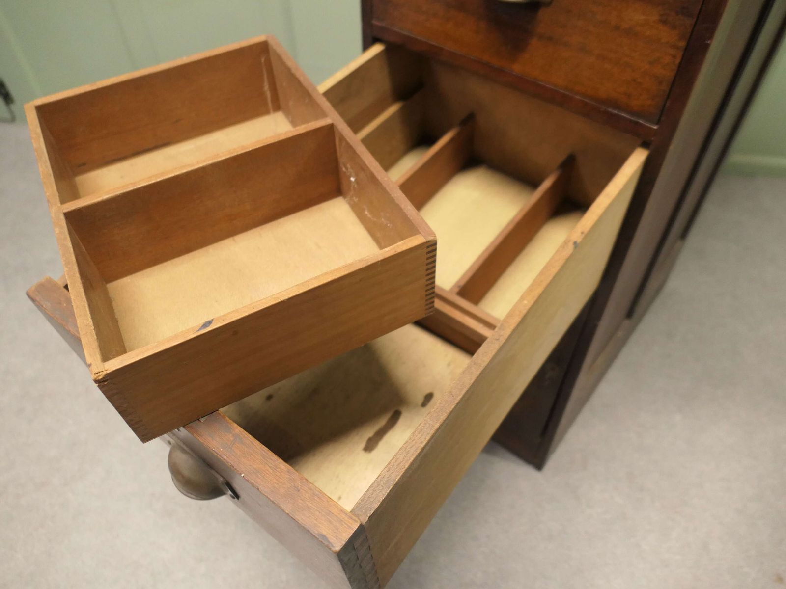19th Century Heavy Banker’s Drawers And Safe Cupboard Pedestal, Strong Cupboard photo vinterior