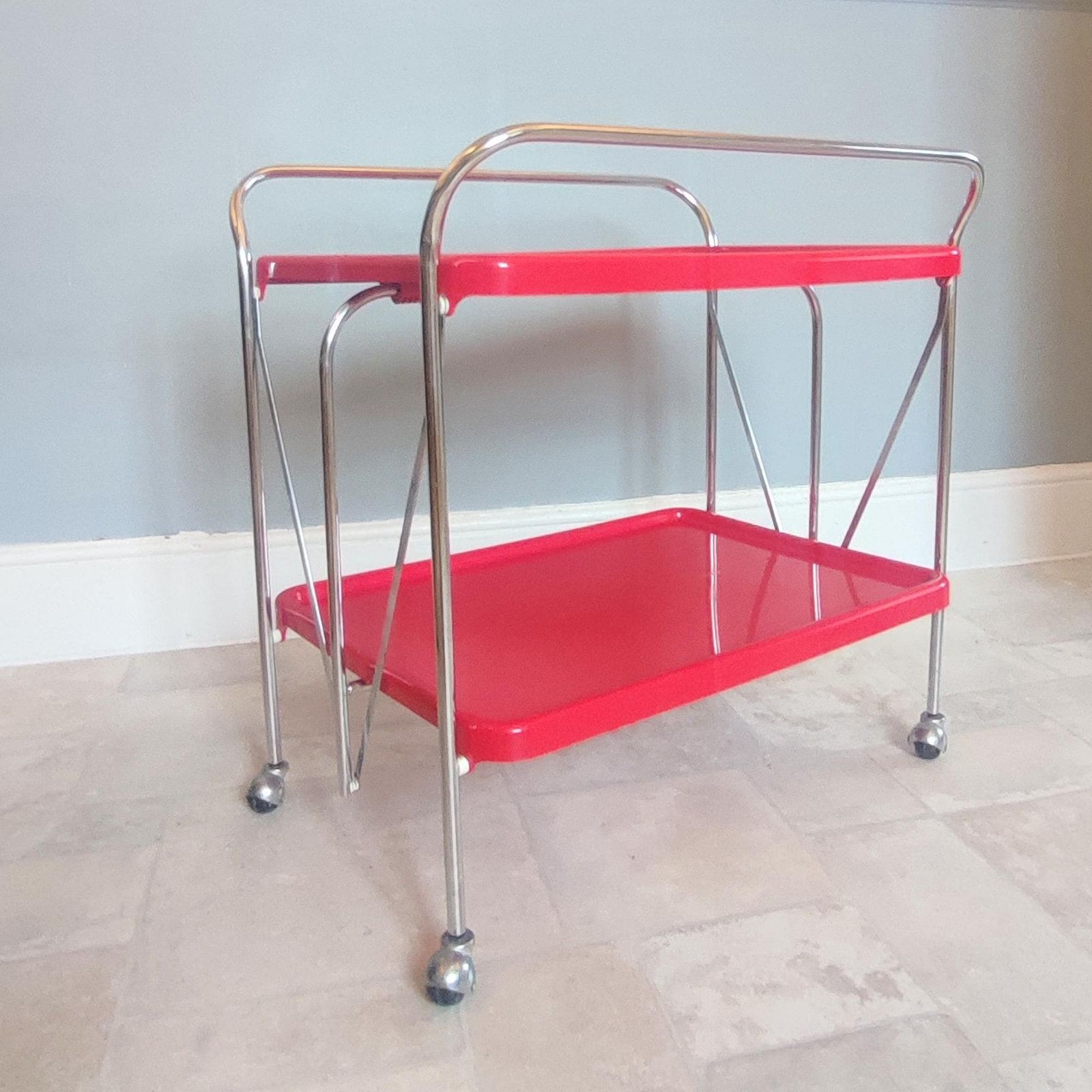 Vintage Italian Ellisse Red Two Tier Folding Trolley – Mid Century Modern Drinks Cart photo for sale