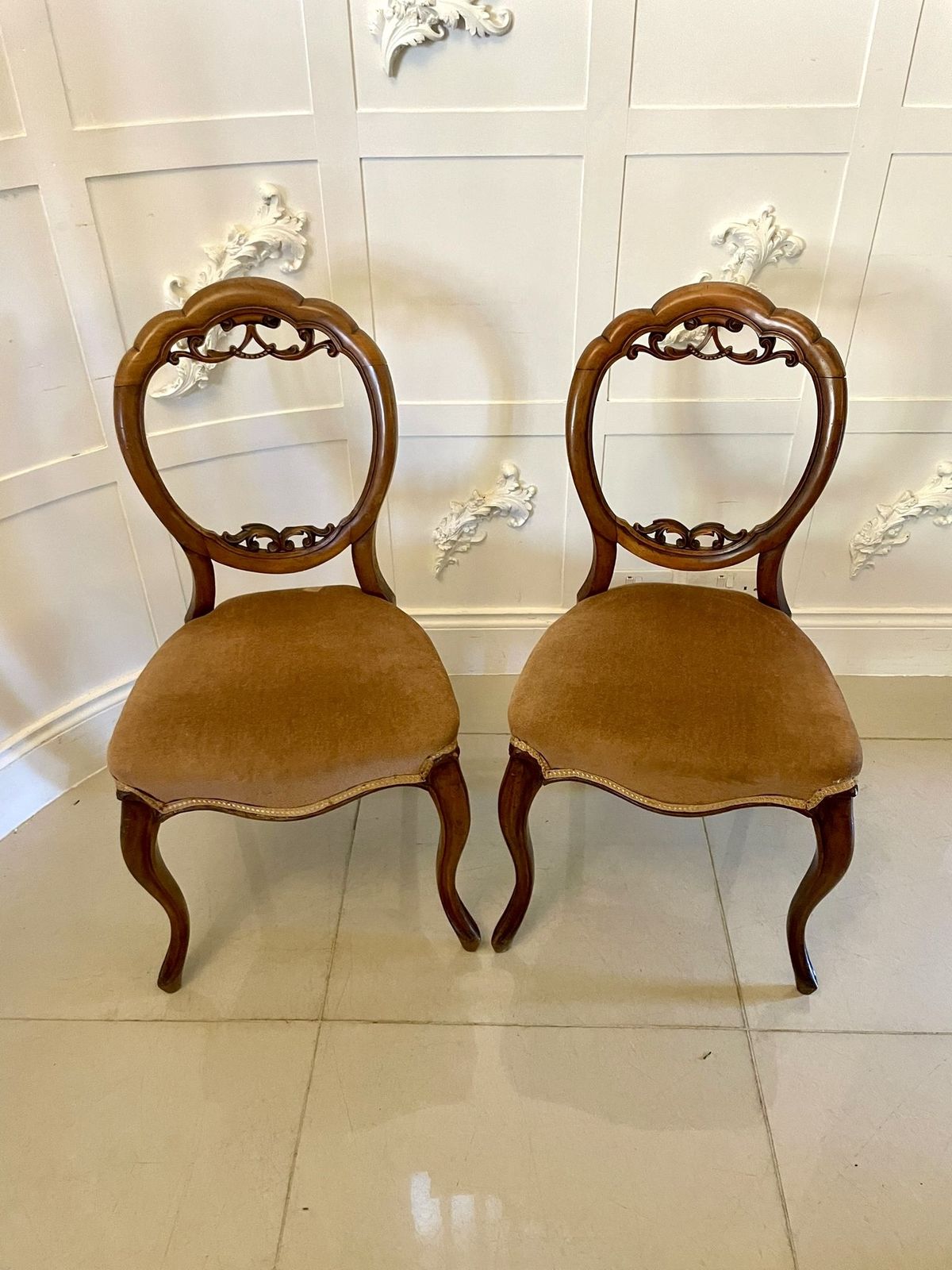 Quality Set Of Six Antique 19th Century Carved Walnut Balloon Back Dining Chairs photo buy