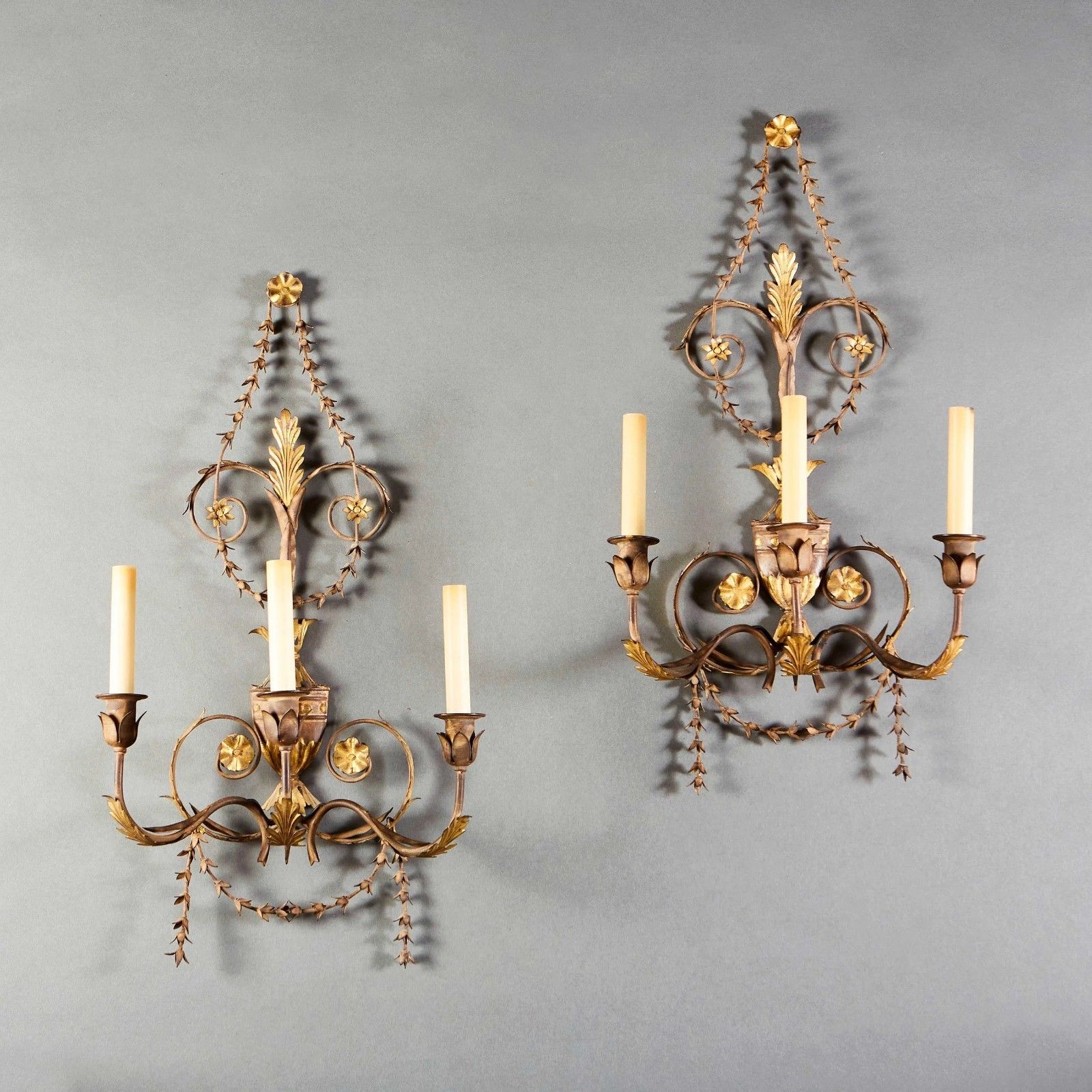 A Pair Of 20th Century Italian Painted And Gilt Tole Wall Lights