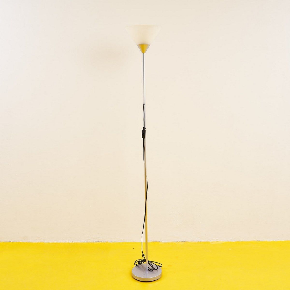 80s Floor Lamp, 1980s, Vintage photo Lighting