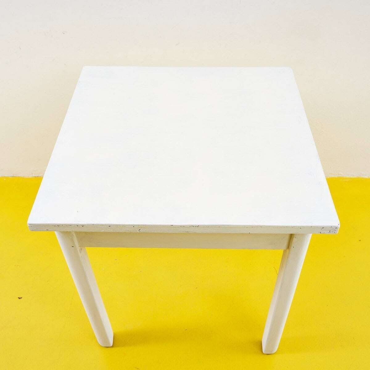 Elegant White Table In Minimalist Style photo 208.0