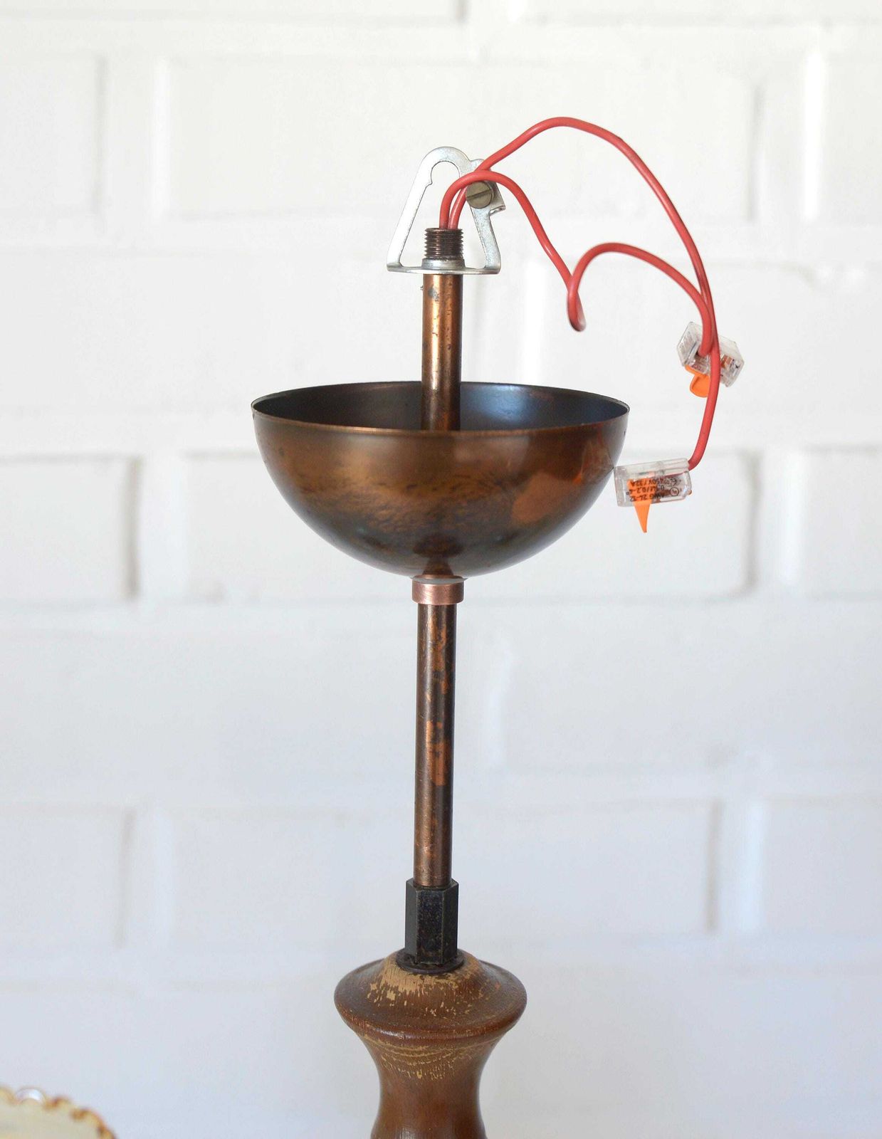 photo vinterior Vintage Pendant Light  / Mid Century Rustic Lamp / Wooden Hanging Lamp / Colonial Chandelier From 1970's