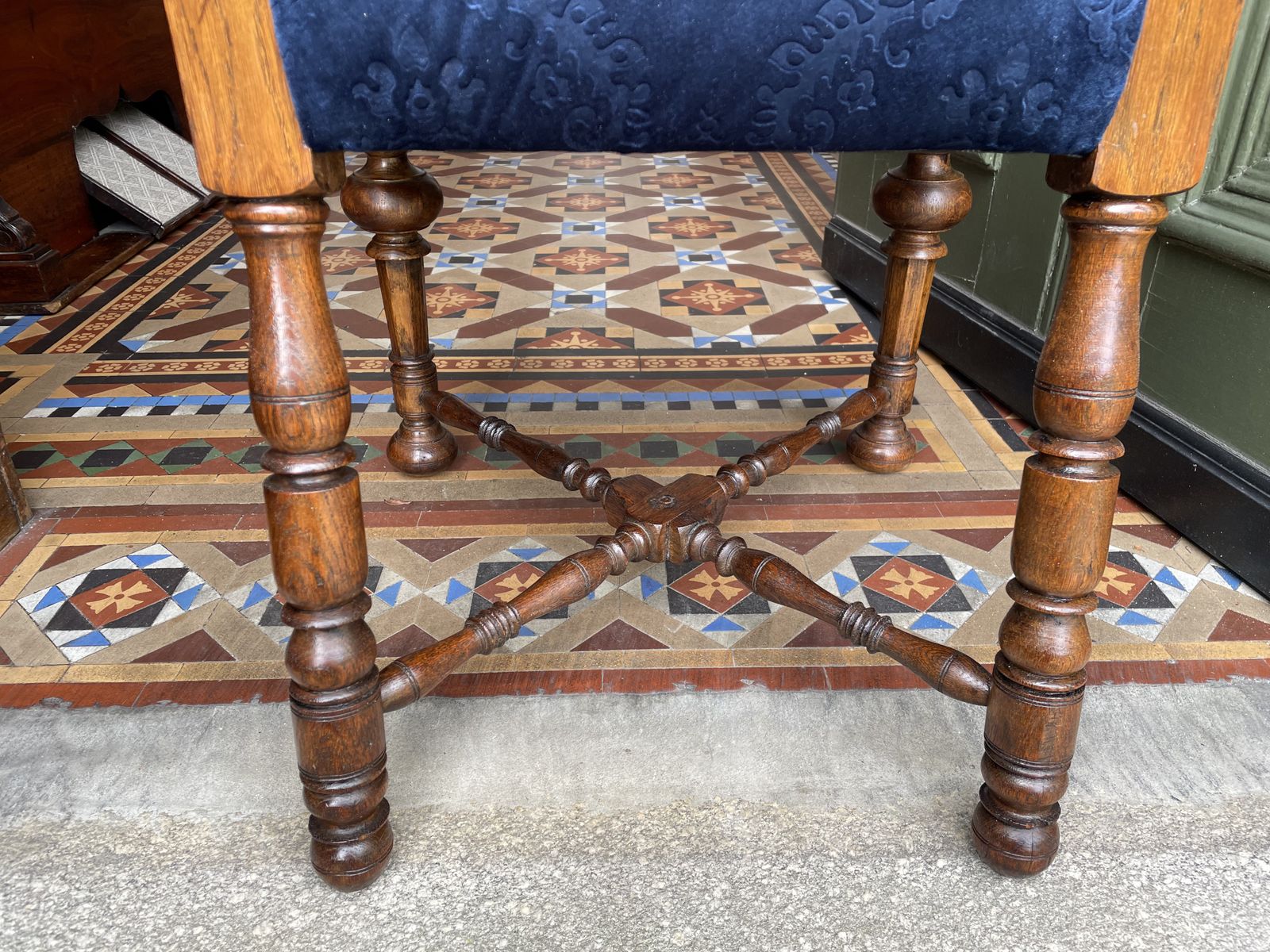 1922 Jacobean Style Hall Chair From Taymouth Castle, Scotland photo Furniture