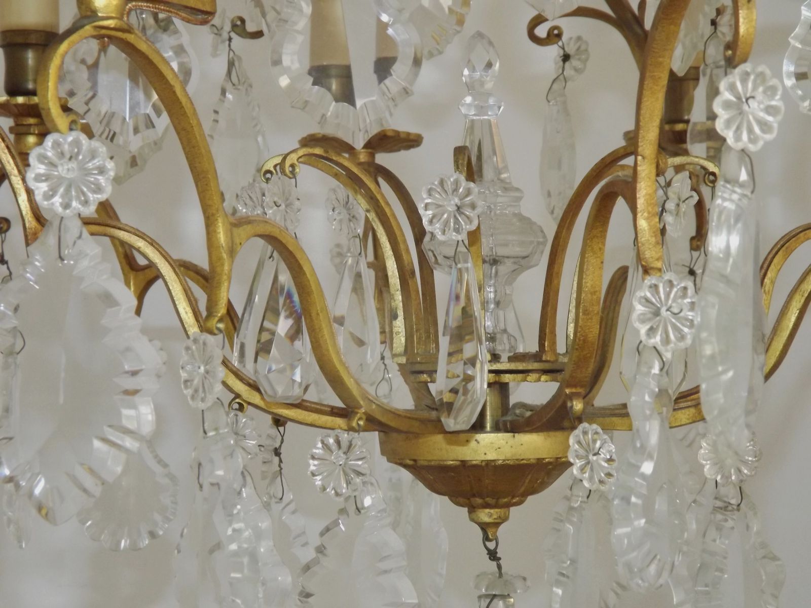 photo furniture Grand French Louis XV Gilt Bronze Glass & Crystal 8 Light Cage Chandelier