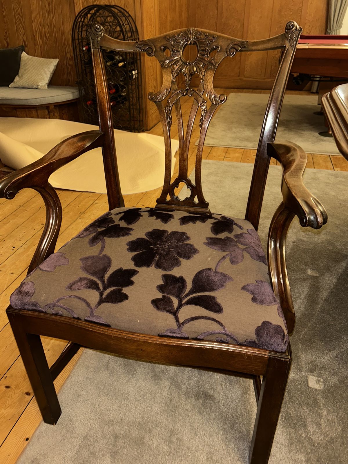 A Large Regency Reproduction Table In Excellent Condition With 8 Matching Chairs photo furniture