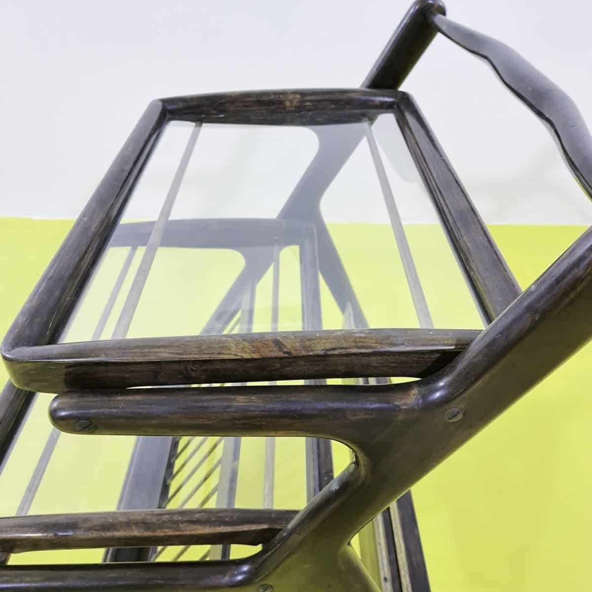 Elegant 60s Food Trolley – Attr. Design Ico Parisi photo vinterior
