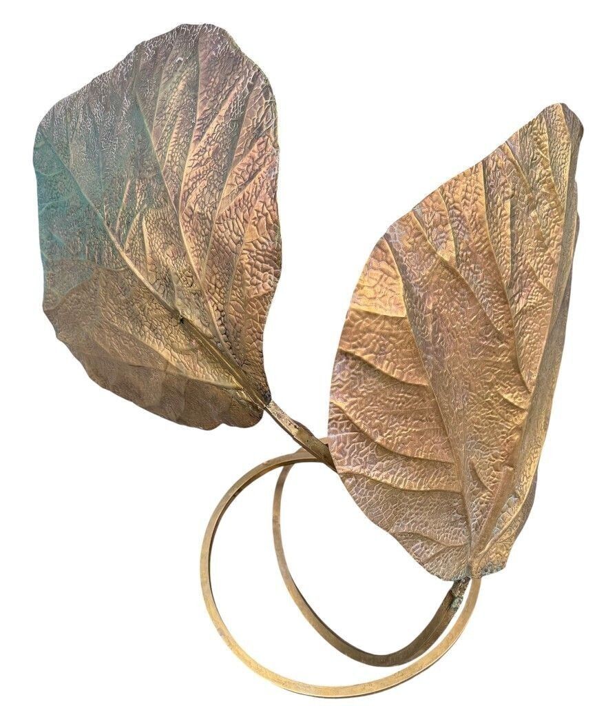 photo vinterior A Large Italian 1970s Double Brass "Rhubarb Leaf" Table Lamp By Tommaso Barbi