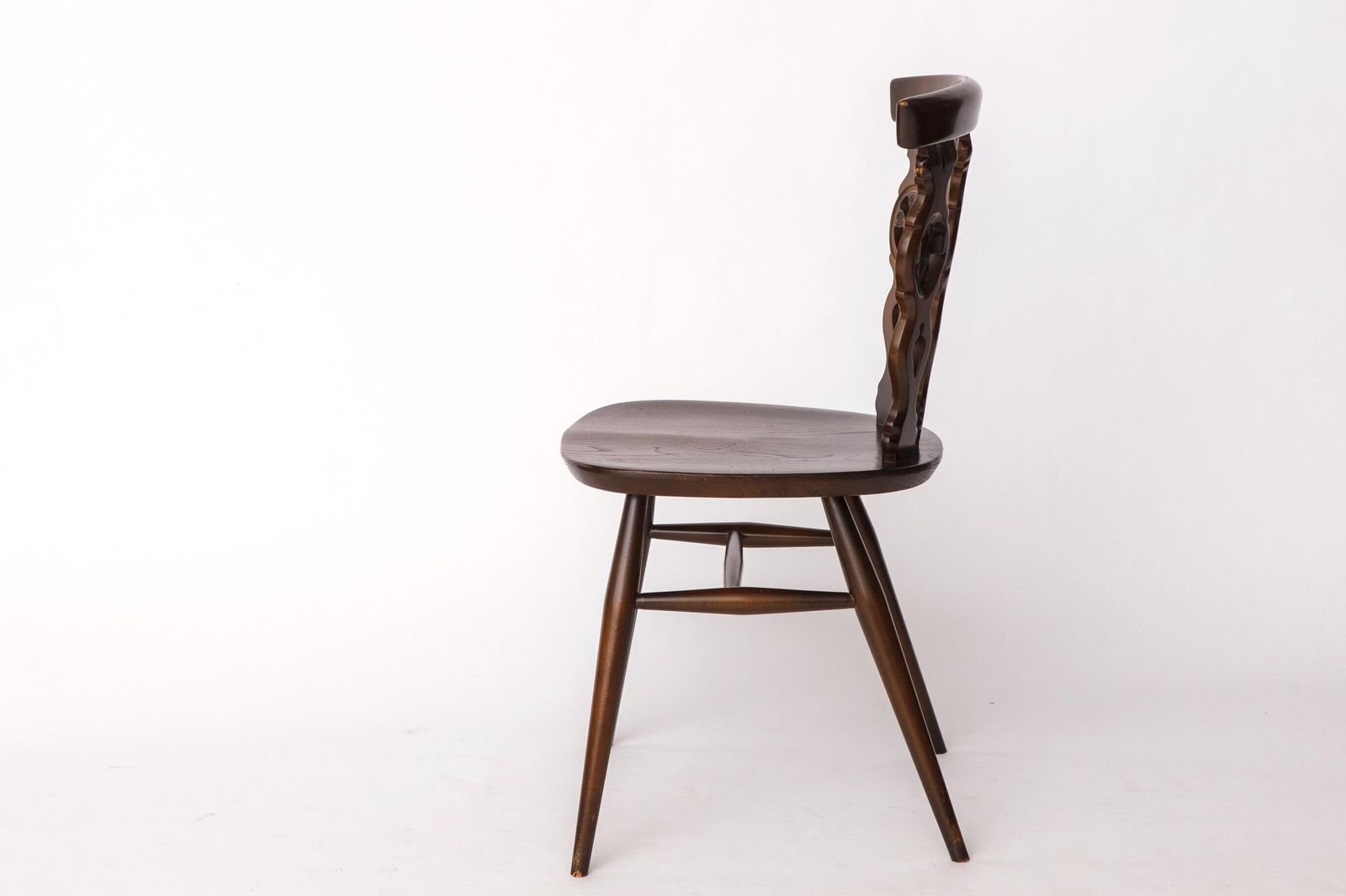 Set Of 6 Mid Century Elm Dining Chairs By Ercol – Vintage English Chairs, 1960s photo vintage