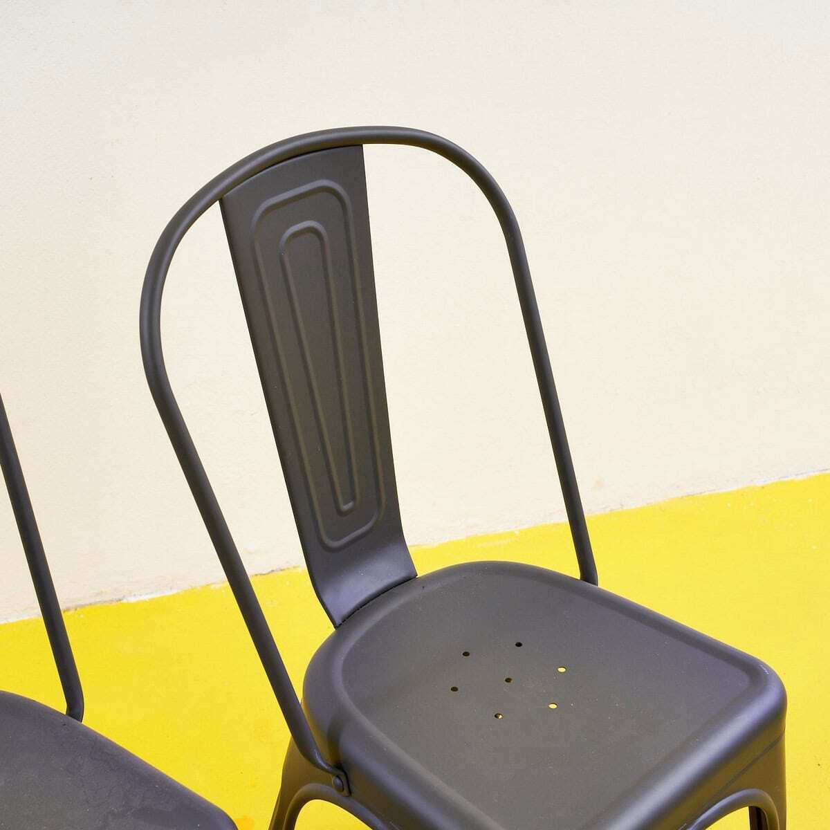 Elegant 4 Piece Industrial Style Metal Chairs photo vinterior