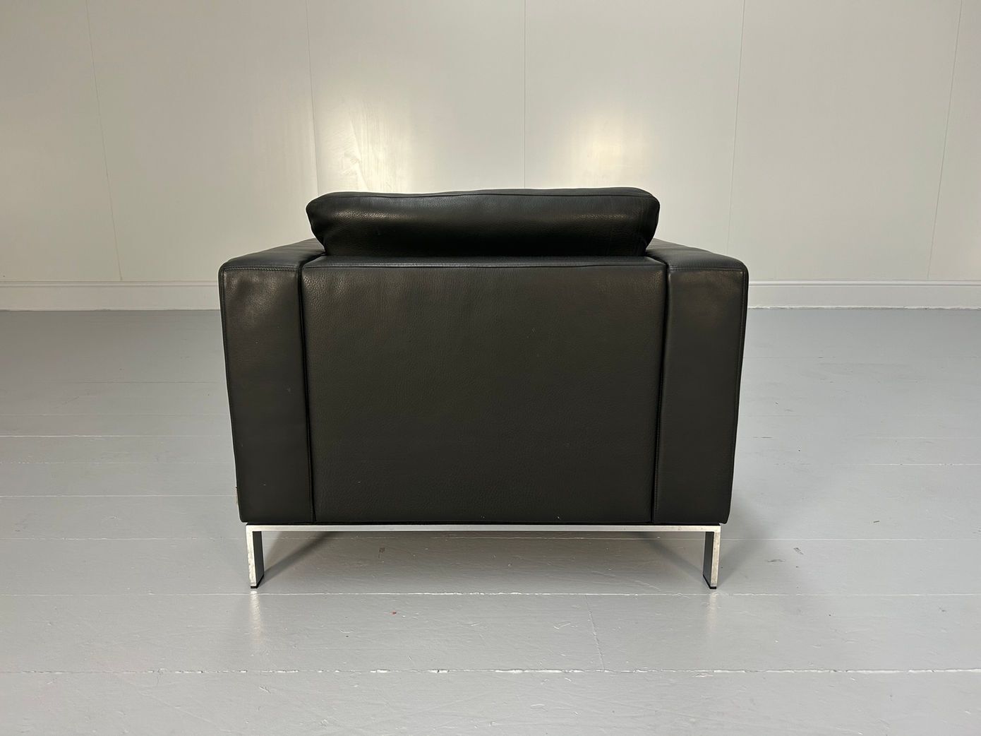 Walter Knoll “Foster 503.10” Armchair In Black Leather photo vinterior