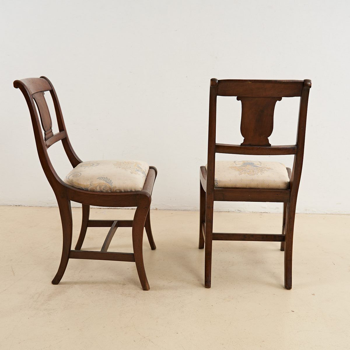 Pairs Of Chairs From The 19th Century photo 1037.0