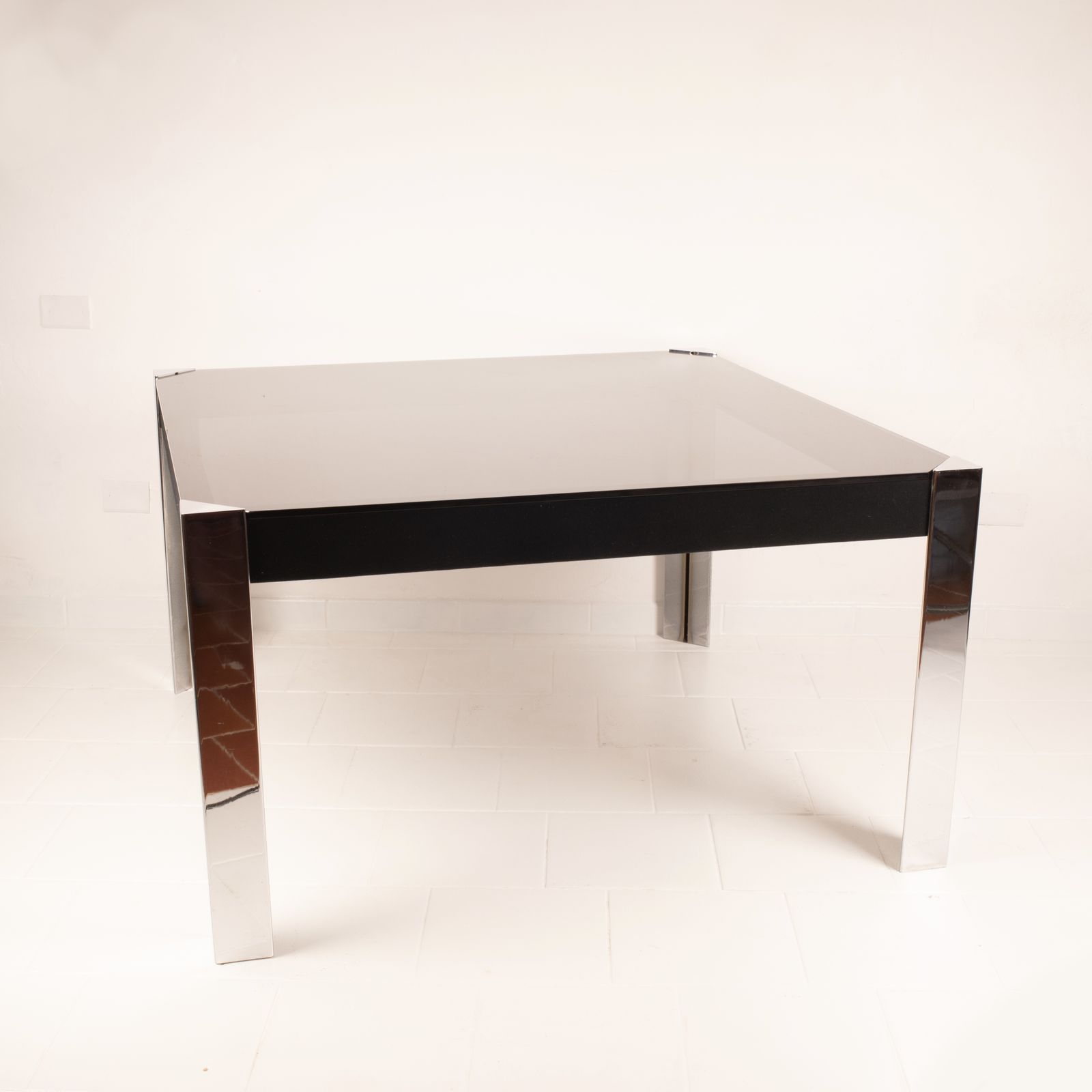 photo for sale "Tucroma" Table By Guido Faleschini For Mariani