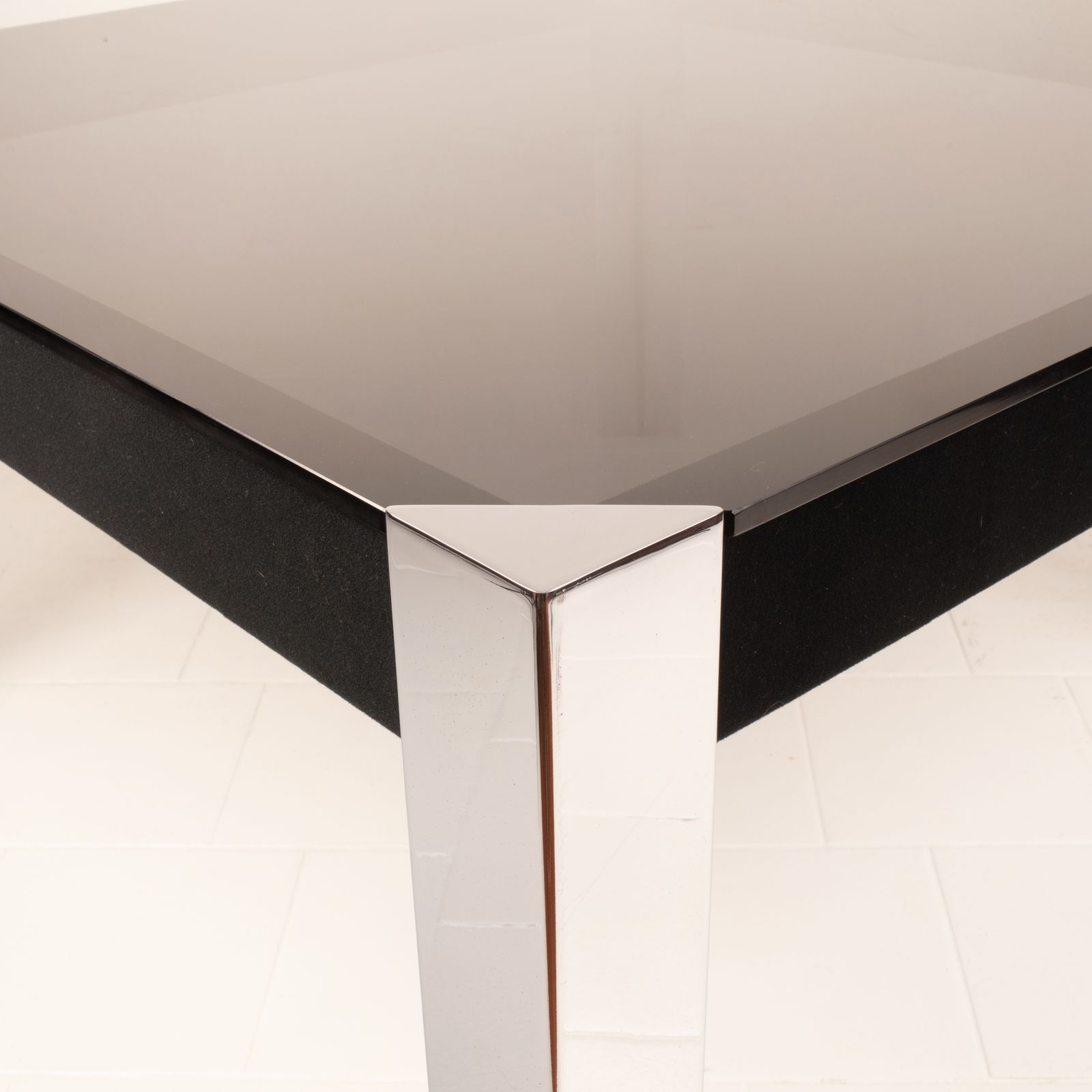 photo buy "Tucroma" Table By Guido Faleschini For Mariani