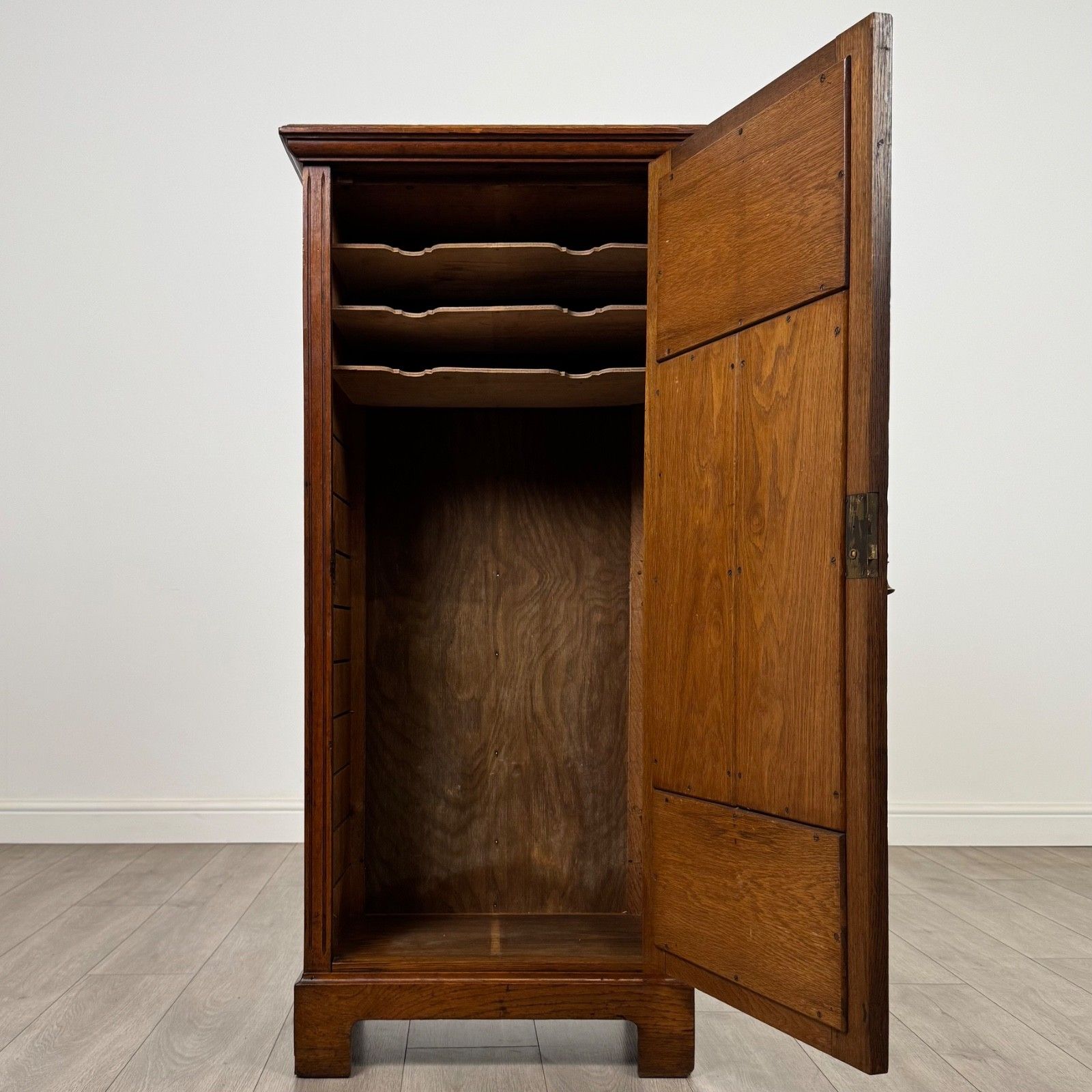 Antique 20th Century Fine Quality Golden Oak Cupboard photo furniture