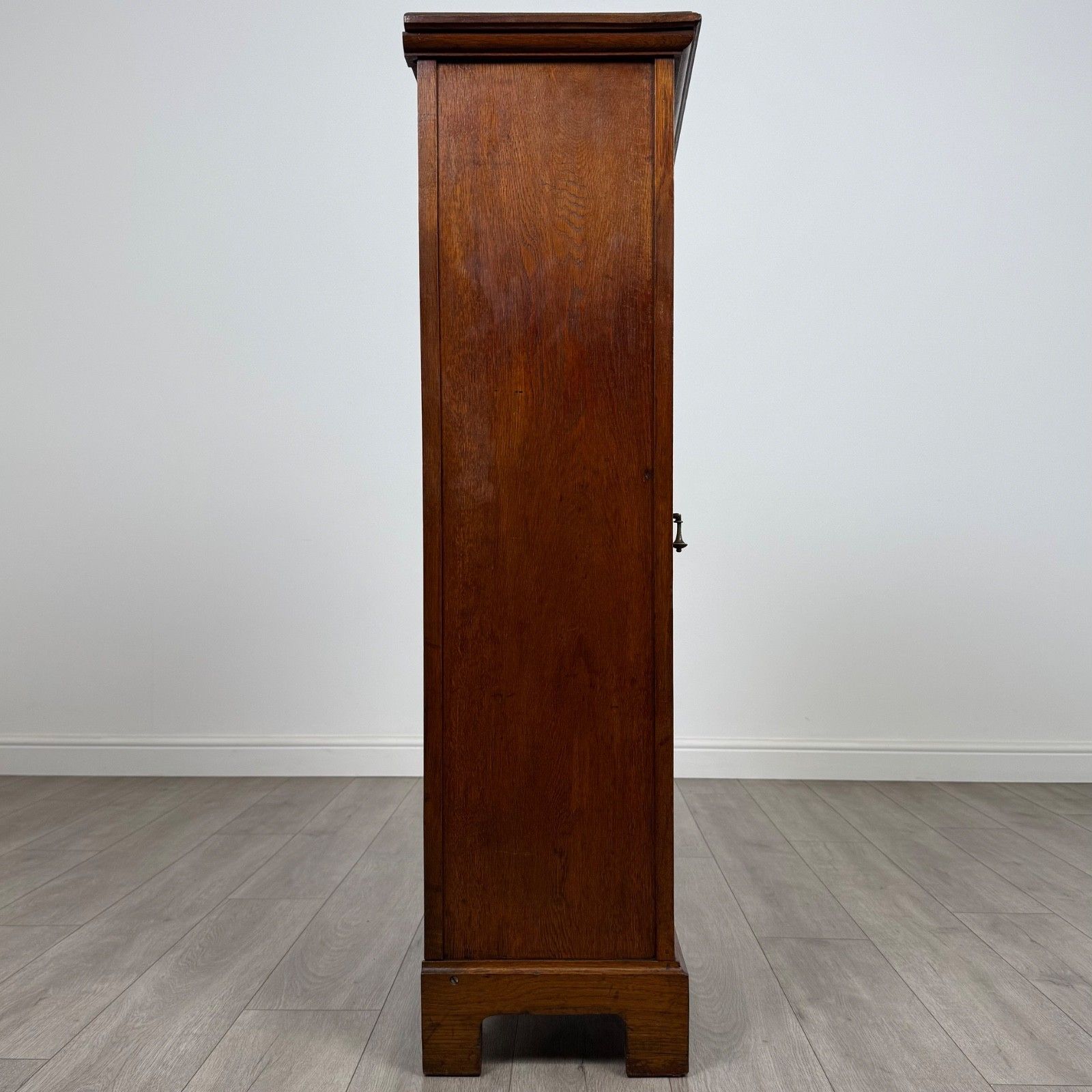 Antique 20th Century Fine Quality Golden Oak Cupboard photo vintage