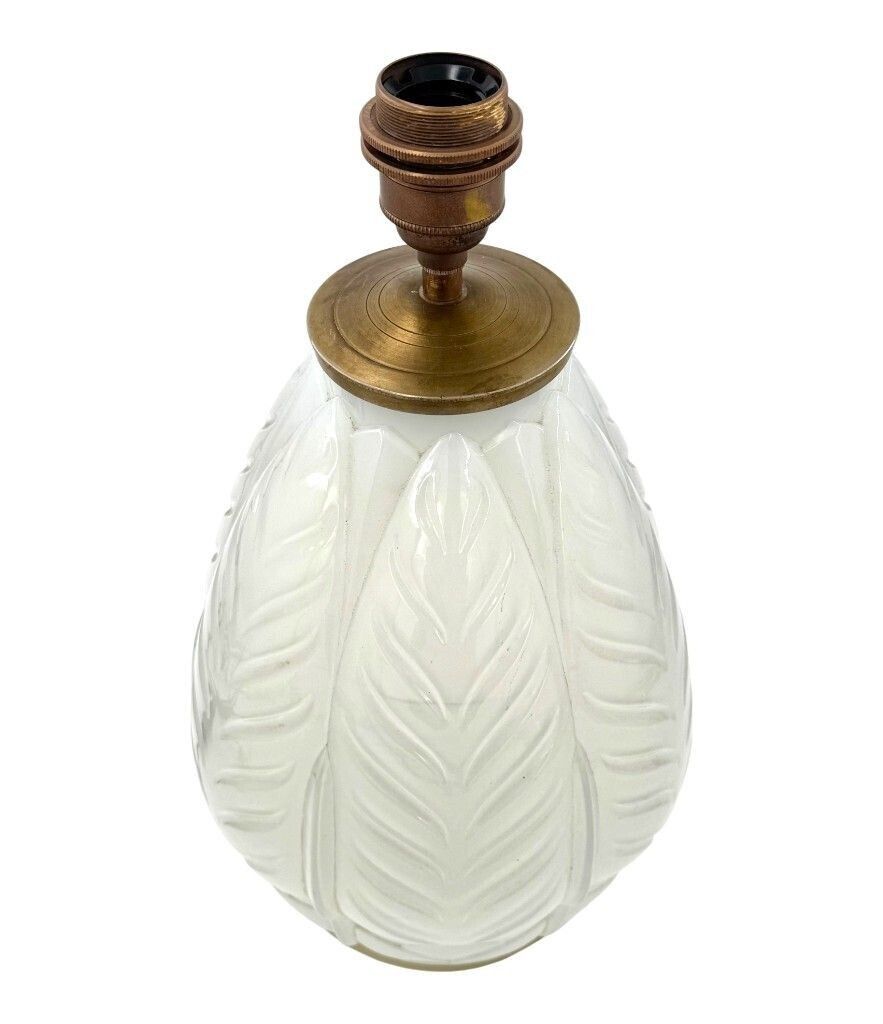 A French 1930s Cristallerie Lorraine Alsace Pressed Glass Opaline Lamp With Leaf Desgin photo buy