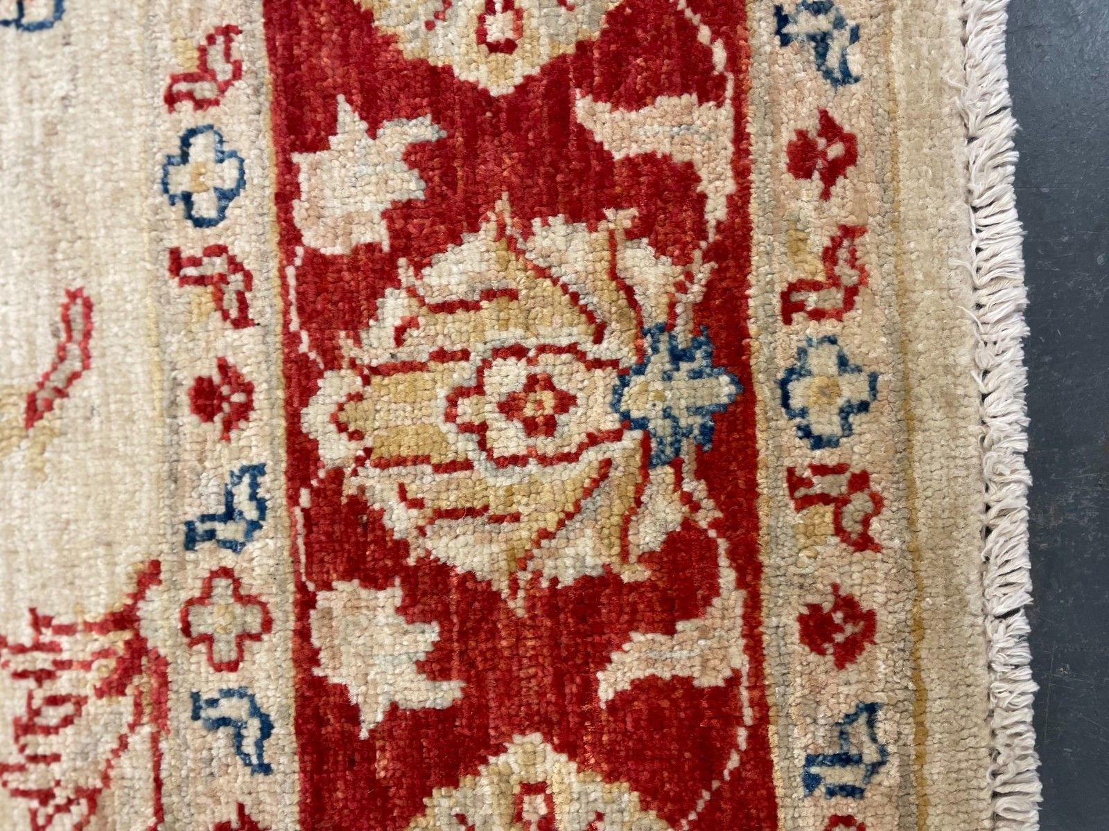 Beige & Red Ziegler Floral Oriental Rug, Traditional All Over Design 165x195 Cm photo 1750.0