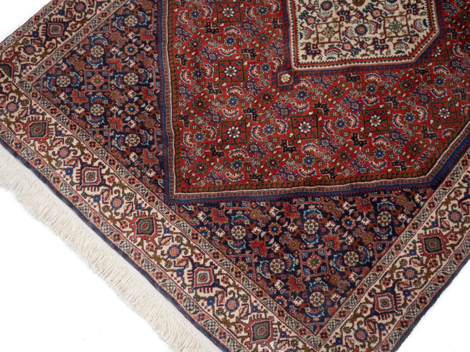 photo furniture Royal Bidjar Oriental Hand Woven Wool Rug With Herati Pattern 180 × 109cm (5'10 ⅞" × 3'6 ⅞" Handmade Carpet)