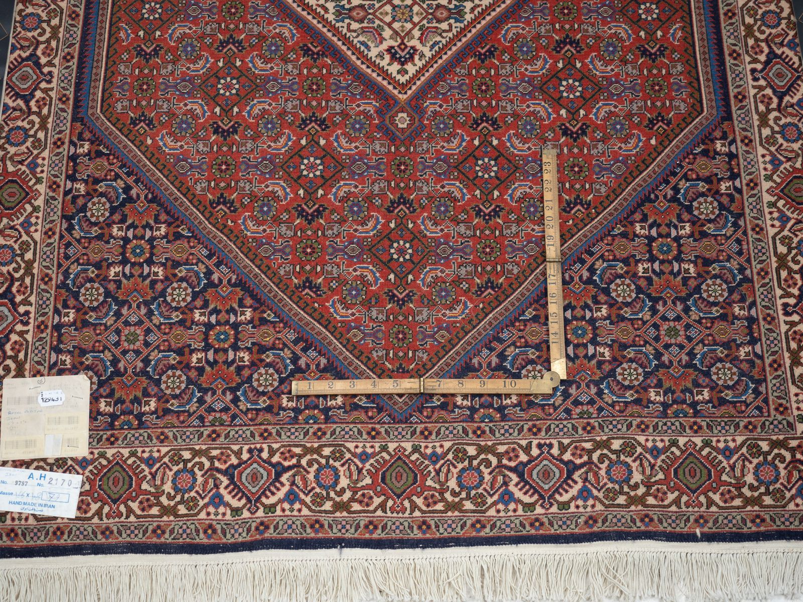 photo buy Royal Bidjar Oriental Hand Woven Wool Rug With Herati Pattern 180 × 109cm (5'10 ⅞" × 3'6 ⅞" Handmade Carpet)