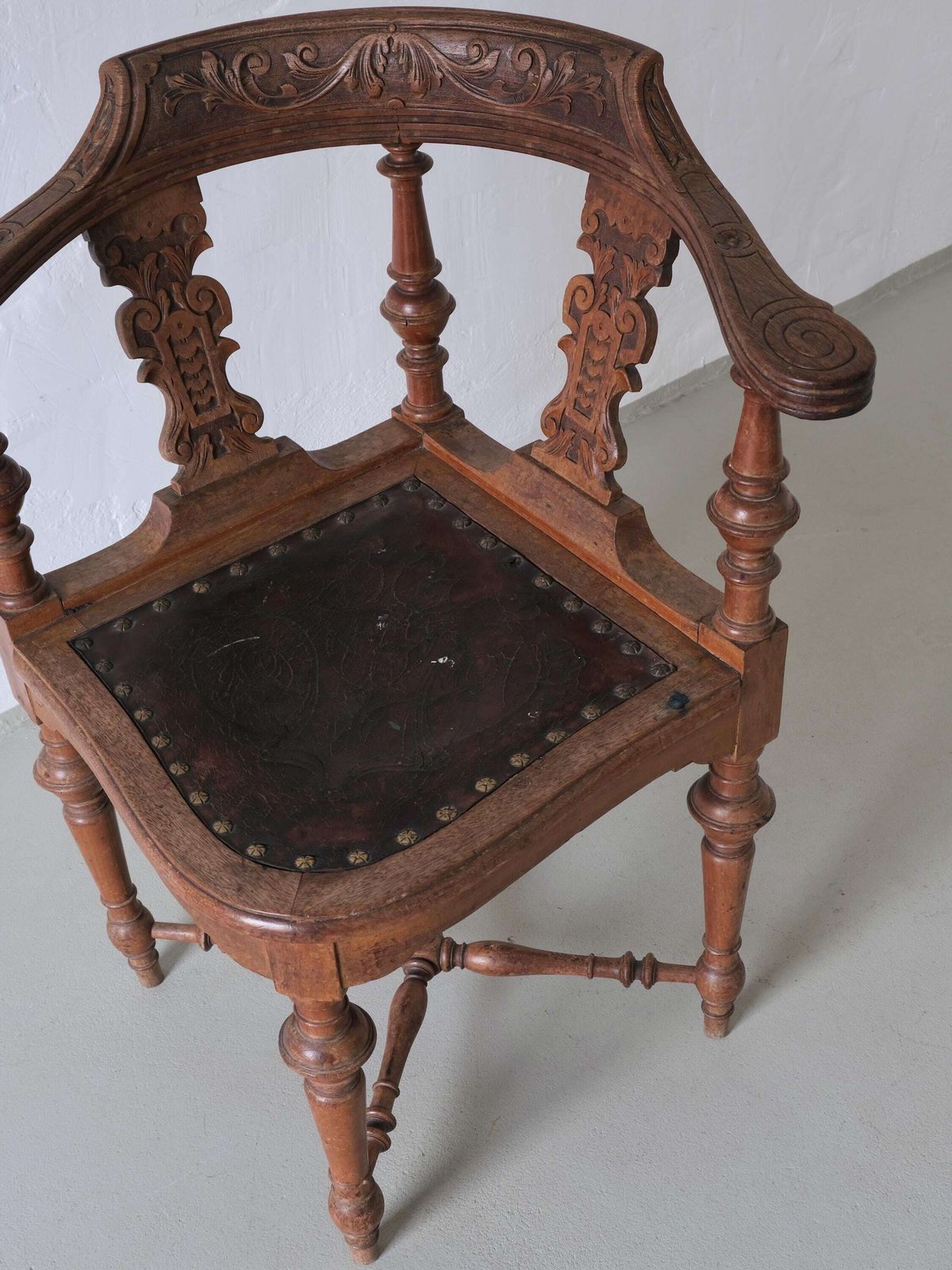 Antique Carved Corner Chair With Leather Seat photo Furniture